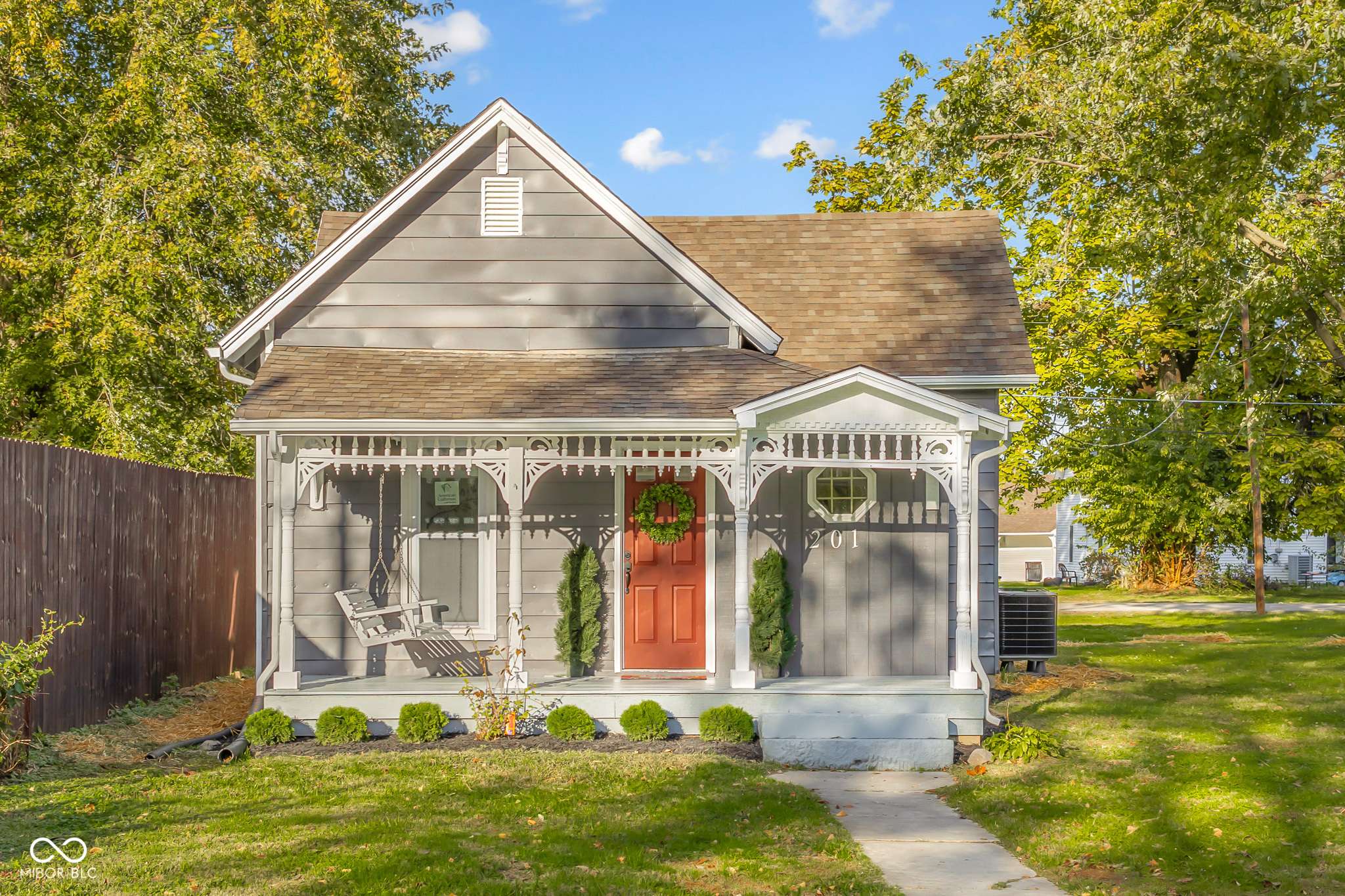 Elizabethtown, IN 47232,201 Poplar ST