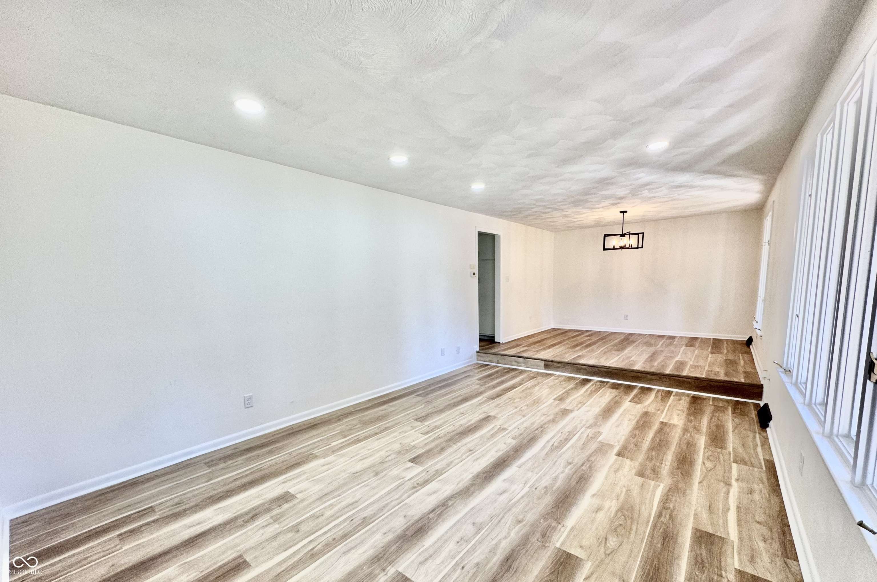 Anderson, IN 46013,6408 Rosalind LN