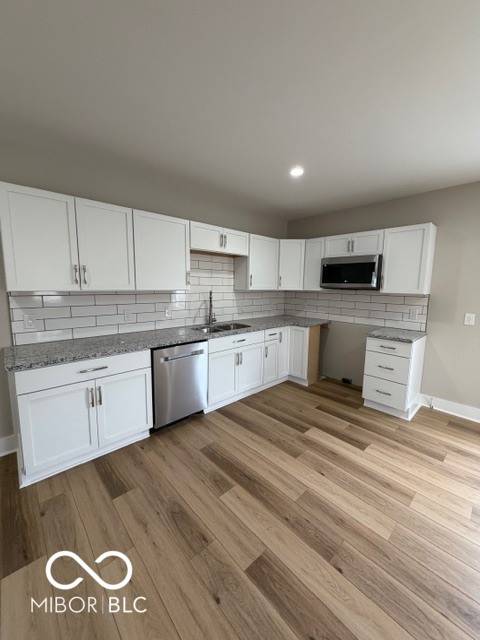 Indianapolis, IN 46225,18 Schiller ST