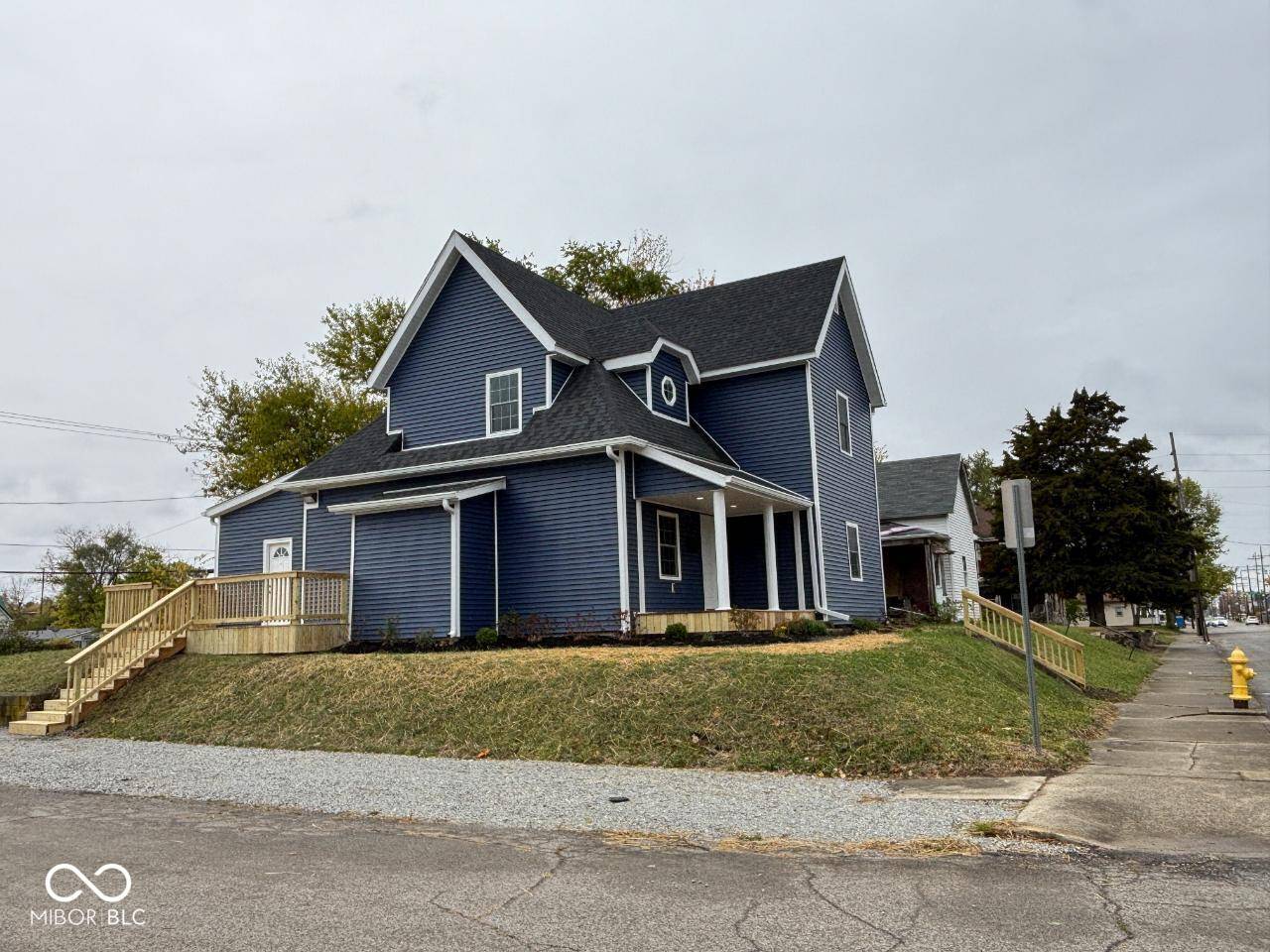 Muncie, IN 47302,623 E Willard ST