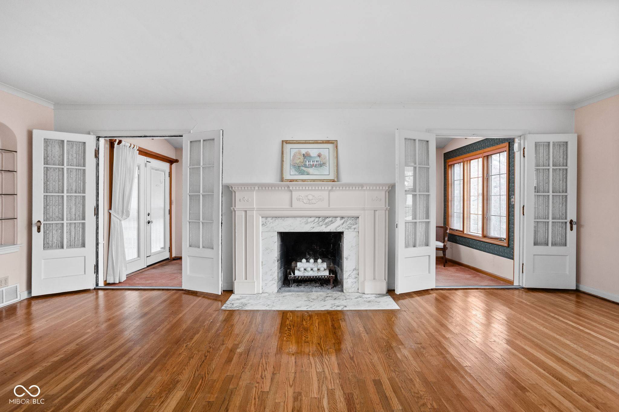 Indianapolis, IN 46205,415 E 45th ST