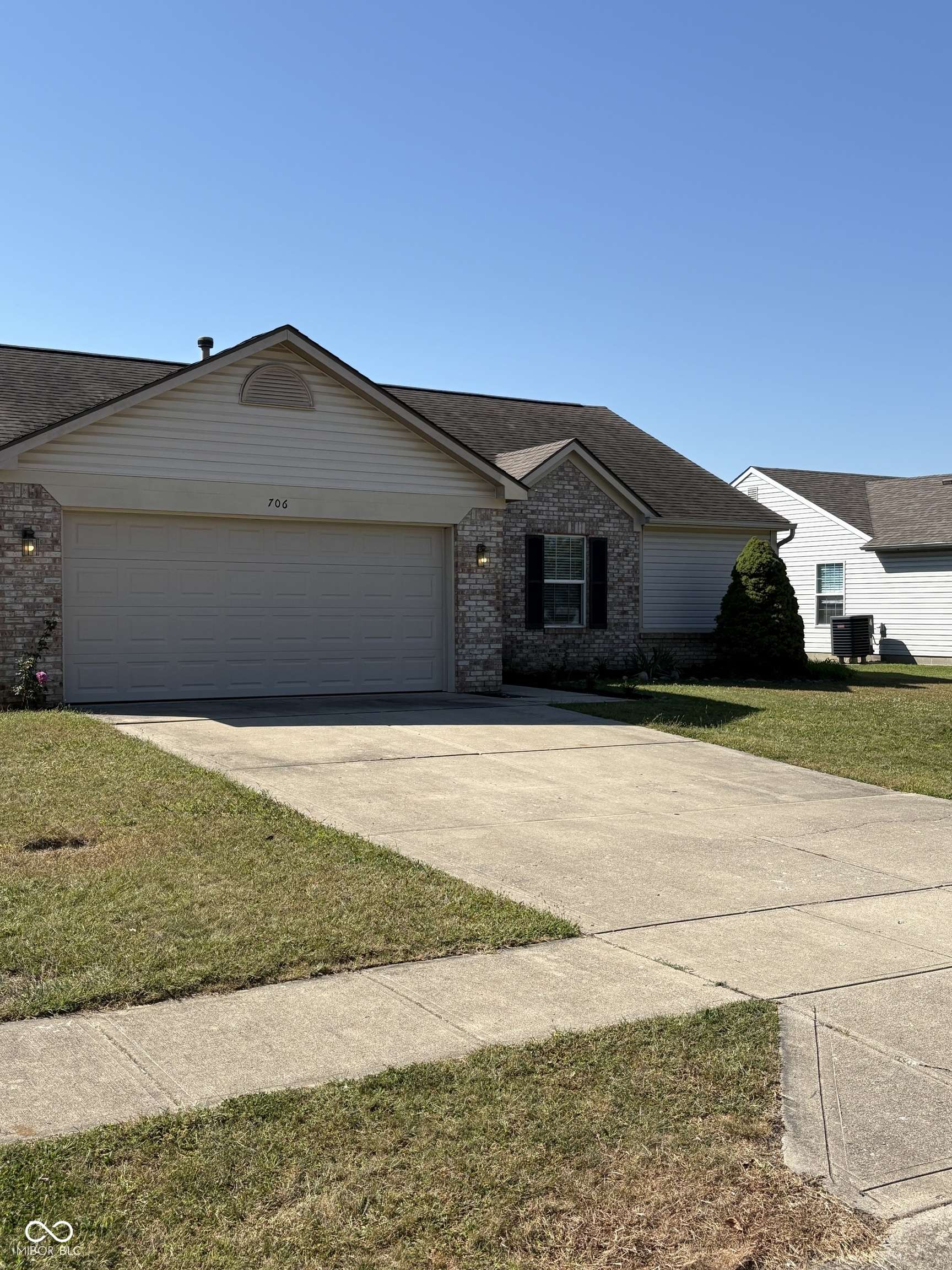 Fortville, IN 46040,706 Lighthouse DR