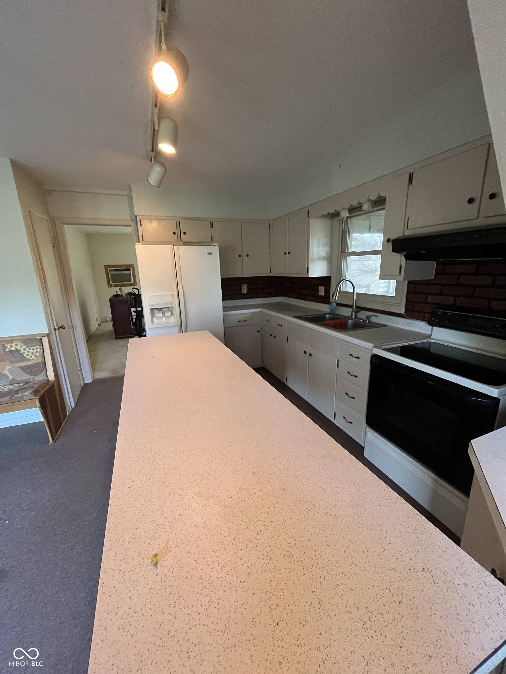 Nashville, IN 47448,4007 E State Road 46