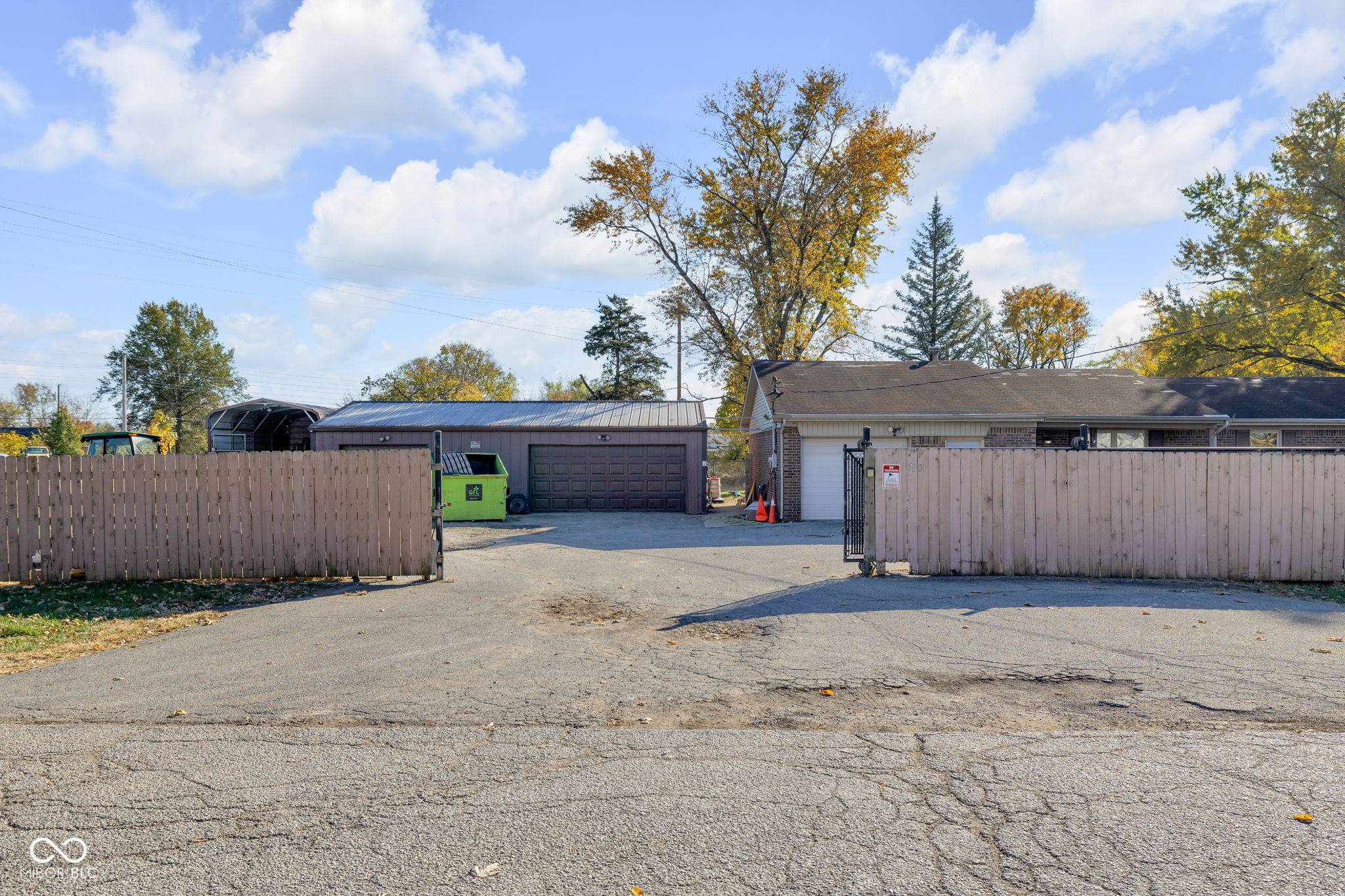 Indianapolis, IN 46241,7601 Milhouse RD