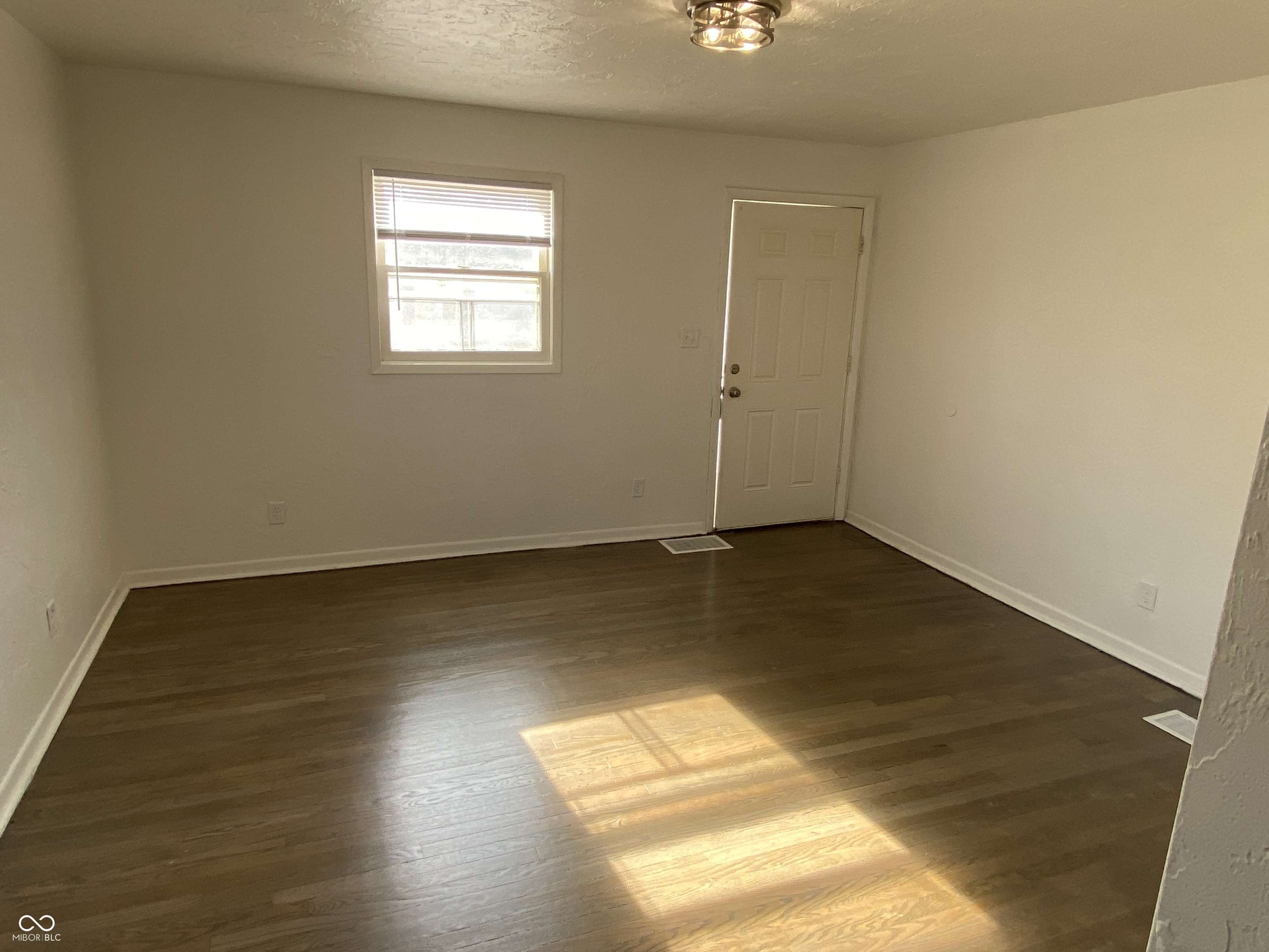 Anderson, IN 46016,702 W 23rd ST