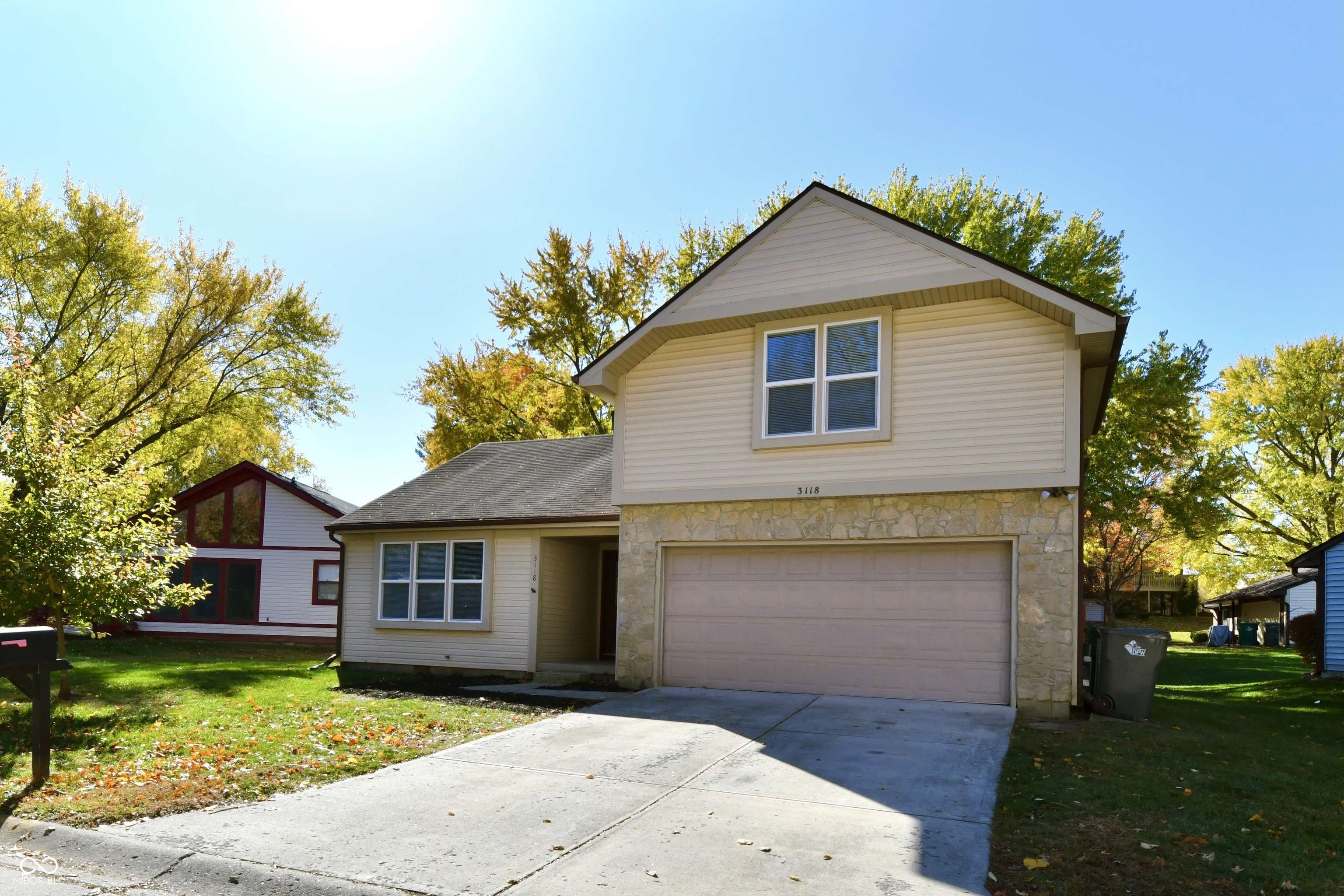 Indianapolis, IN 46214,3118 Valley Farms RD