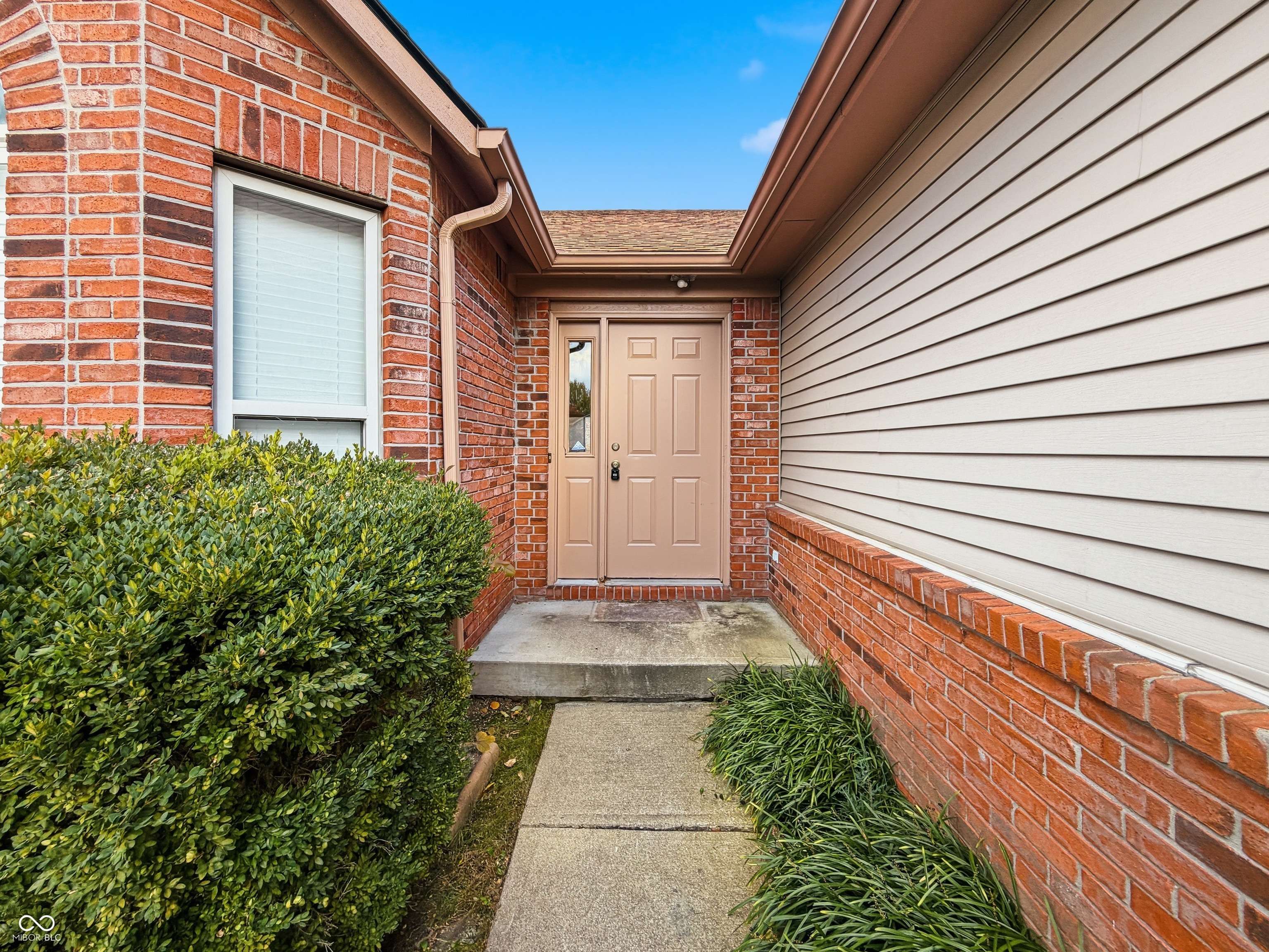 Indianapolis, IN 46229,1547 Parkthorne DR