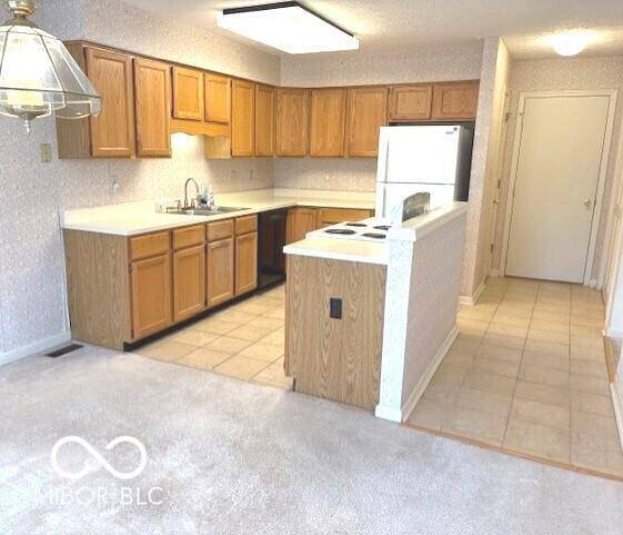 Indianapolis, IN 46250,9144 Aintree DR