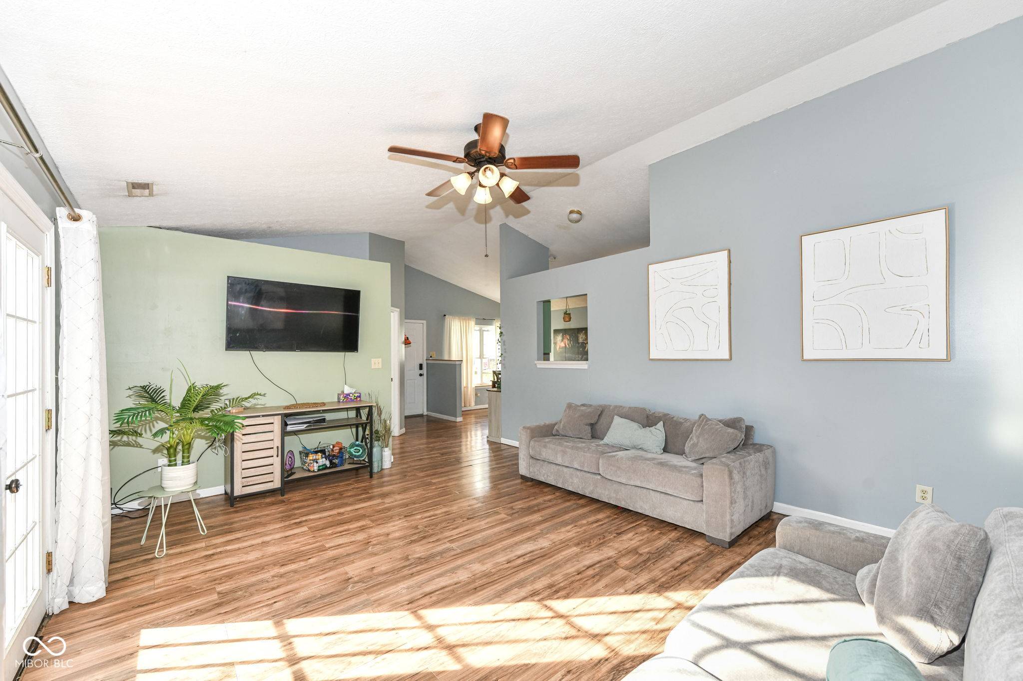 Indianapolis, IN 46235,3433 Lauren DR