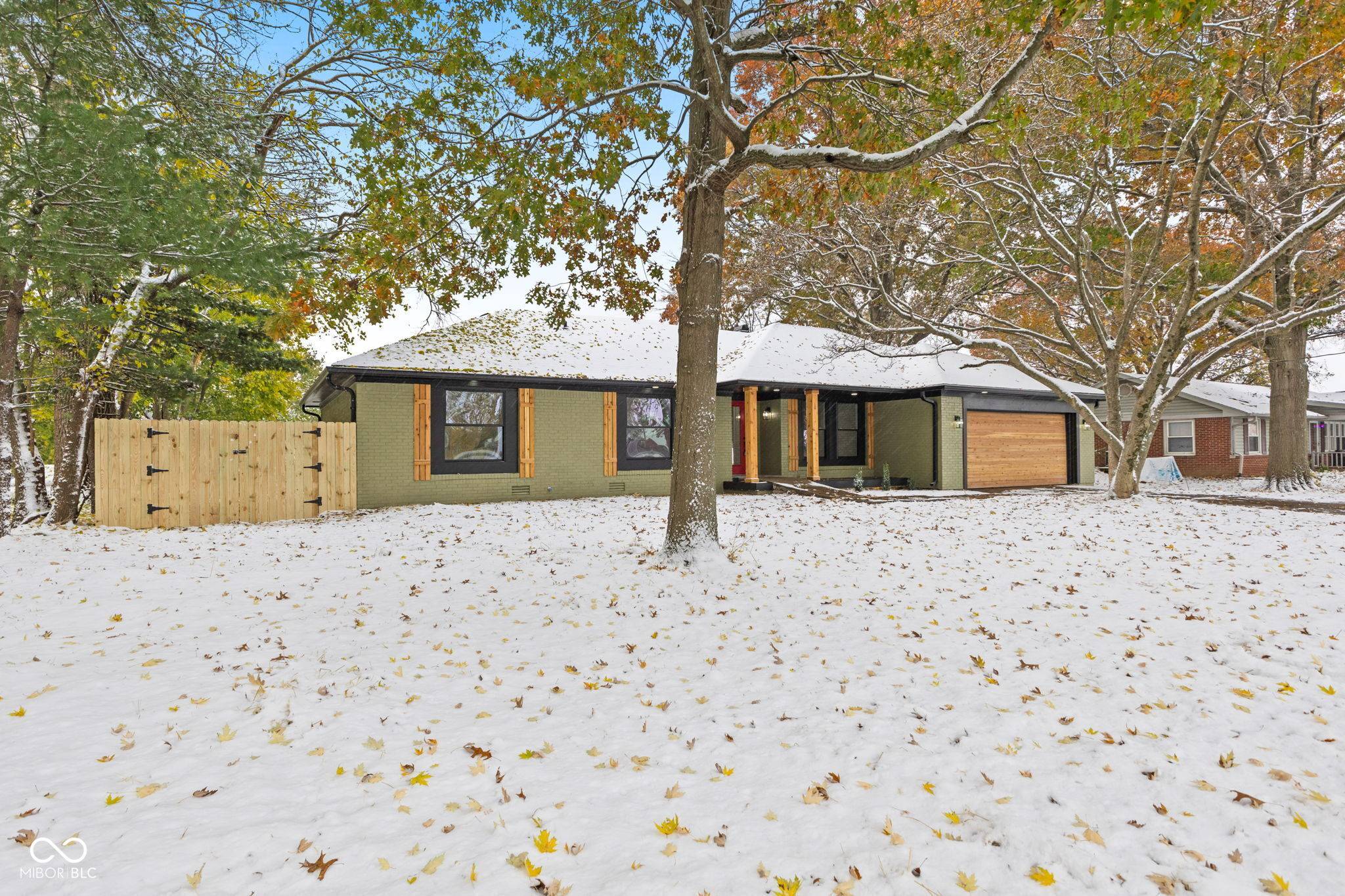 Indianapolis, IN 46227,301 E Epler AVE