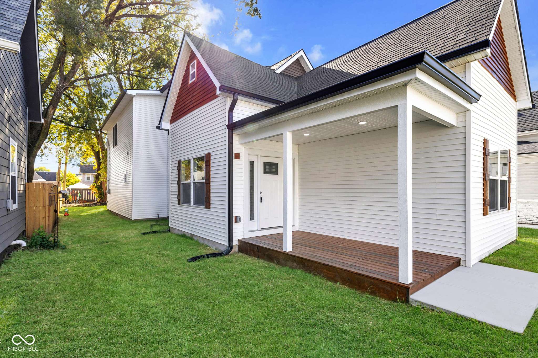 Indianapolis, IN 46203,815 Cottage AVE