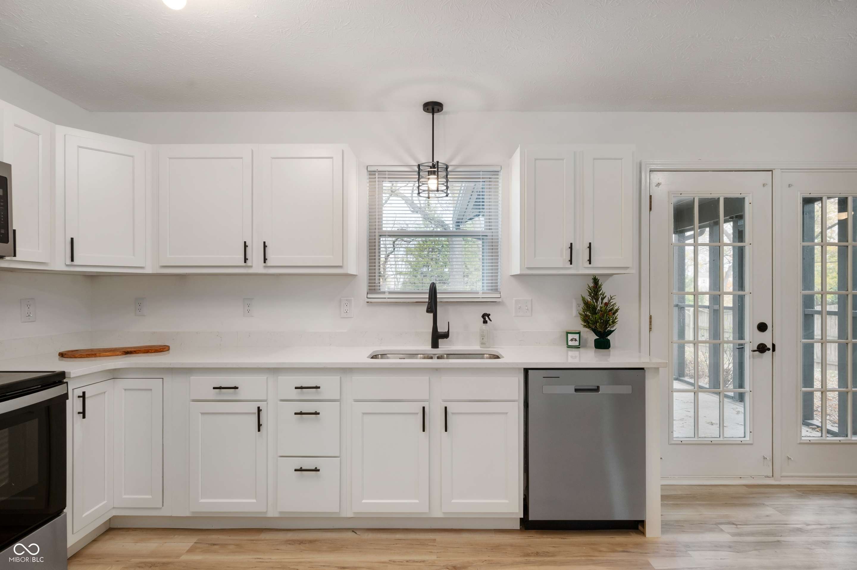 Indianapolis, IN 46254,5826 Petersburg Pkwy