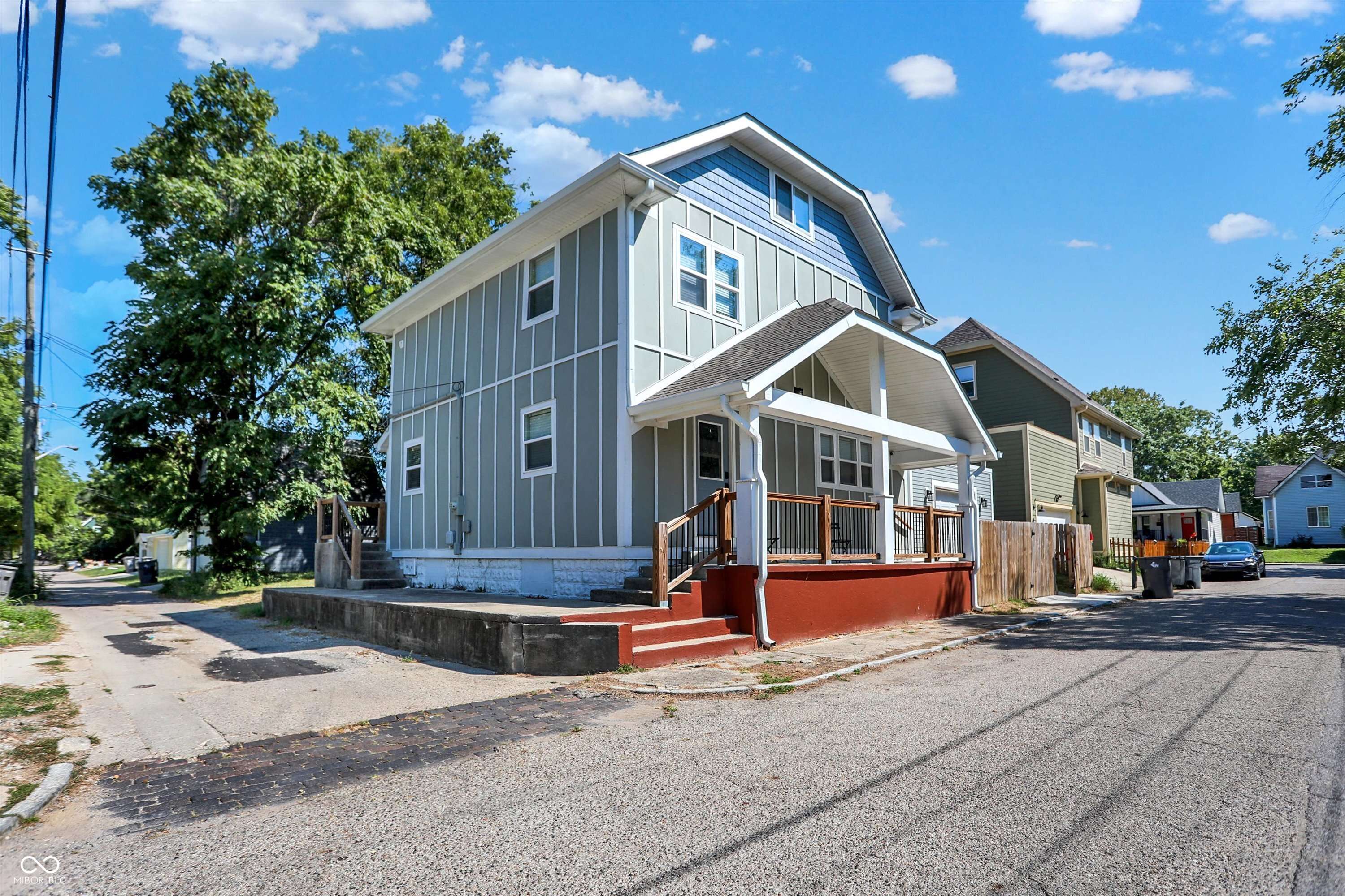 Indianapolis, IN 46201,1938 E 11th ST