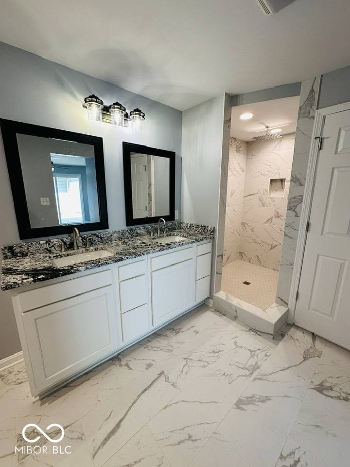 Scottsburg, IN 47170,544 E Hilltop DR