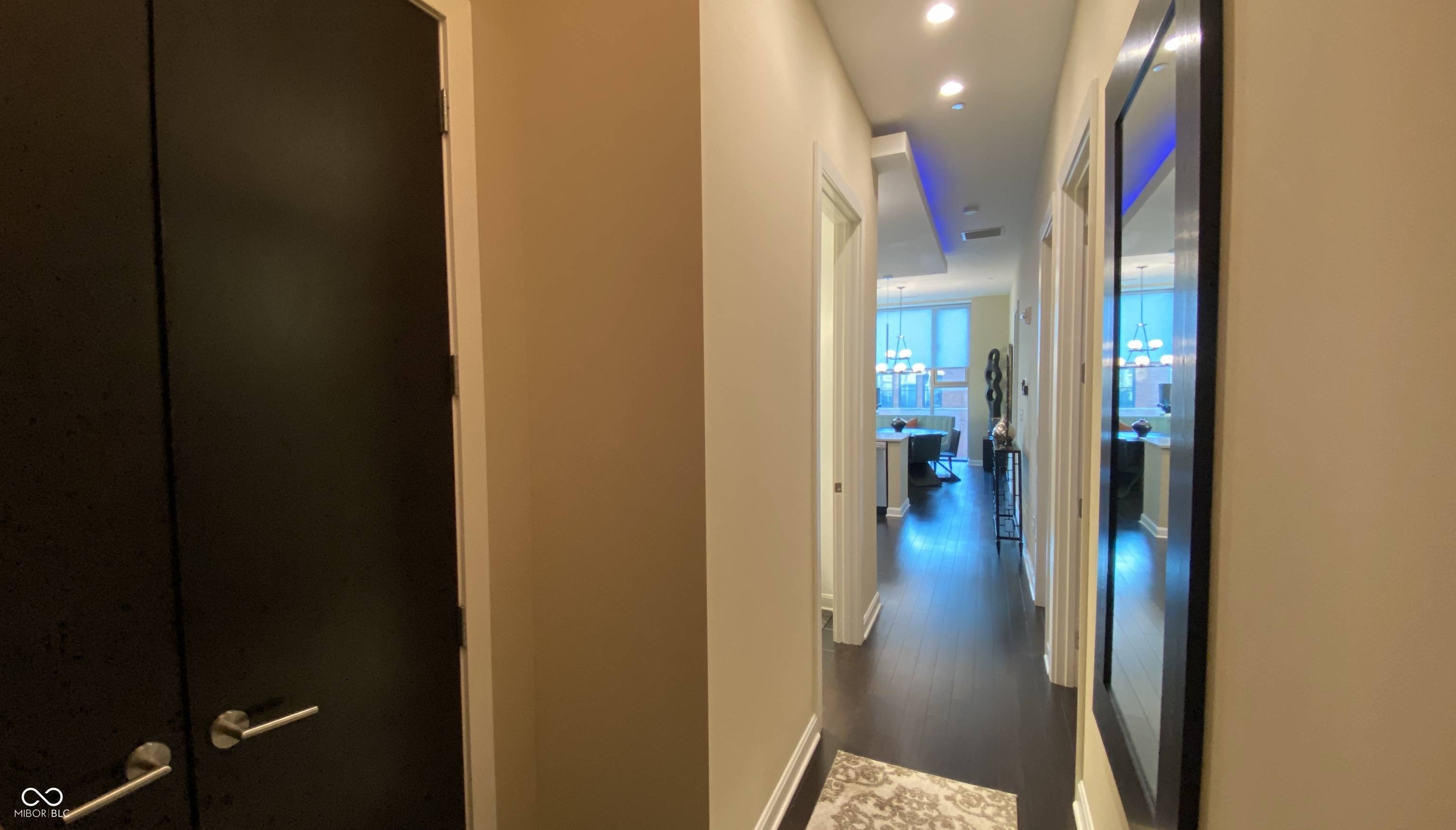 Indianapolis, IN 46204,1 Virginia AVE #601