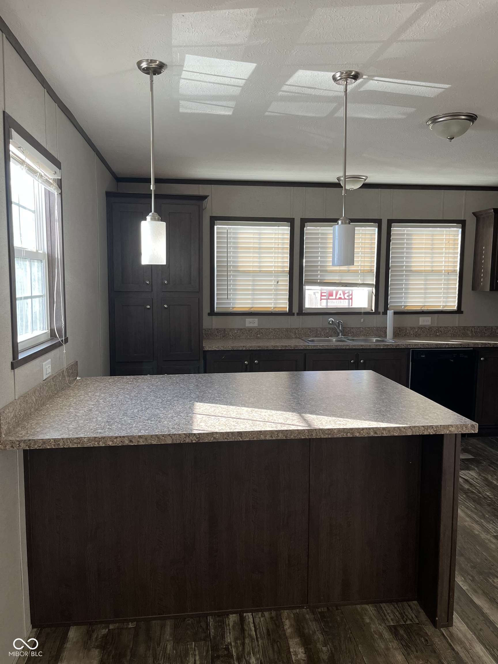 Indianapolis, IN 46236,6911 Bittersweet LN