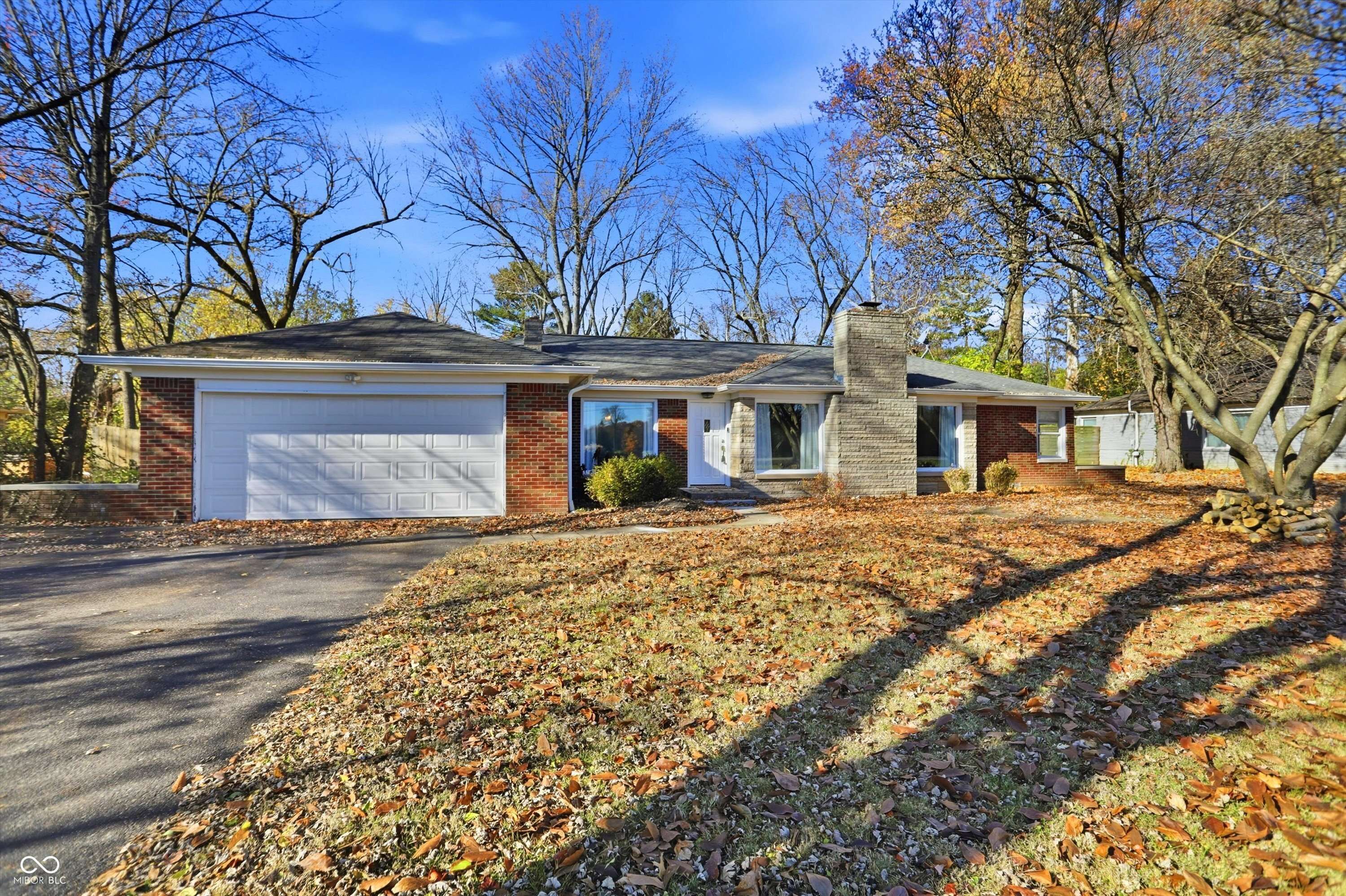 Indianapolis, IN 46260,7026 Spring Mill RD