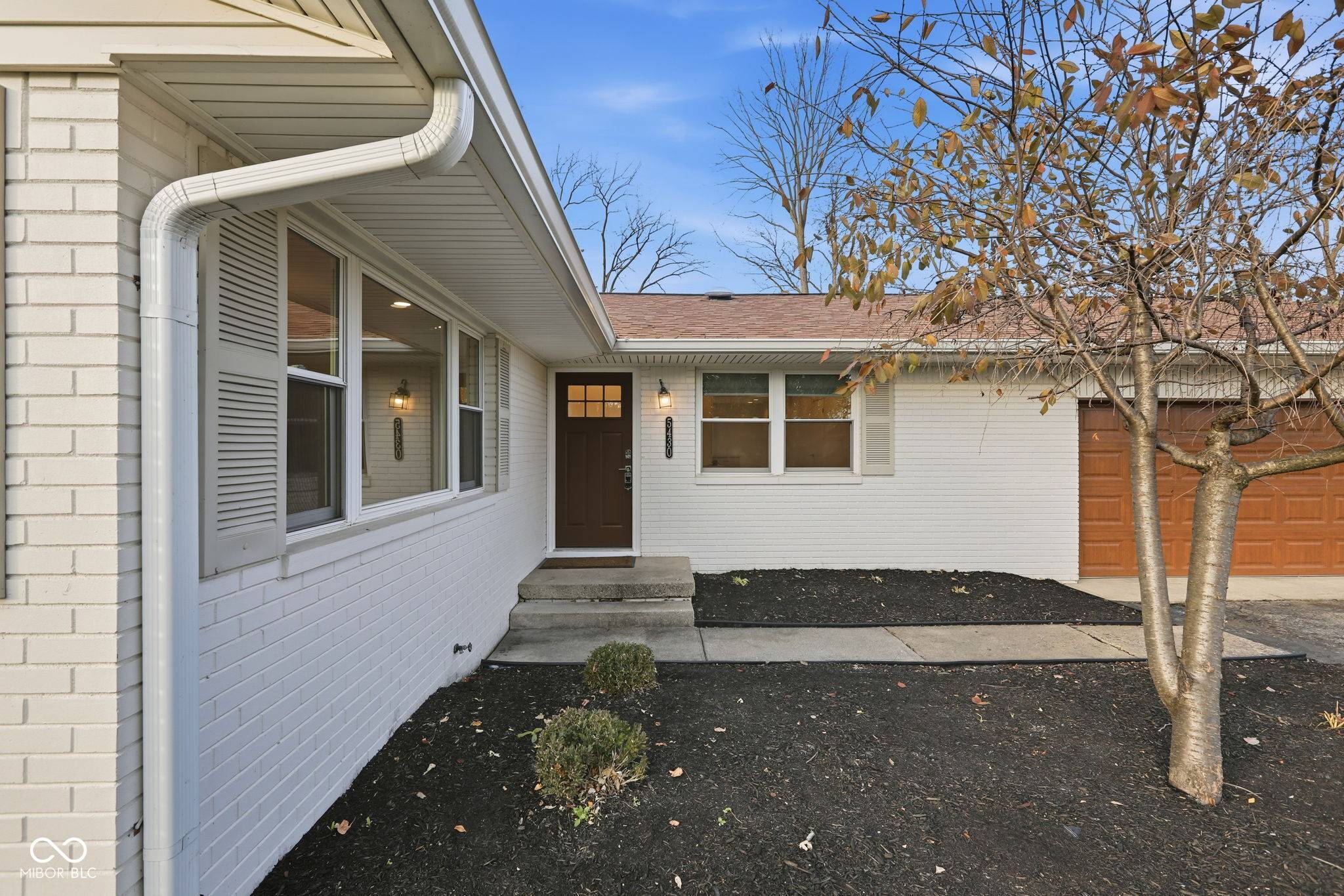 Indianapolis, IN 46250,5430 Skyridge DR