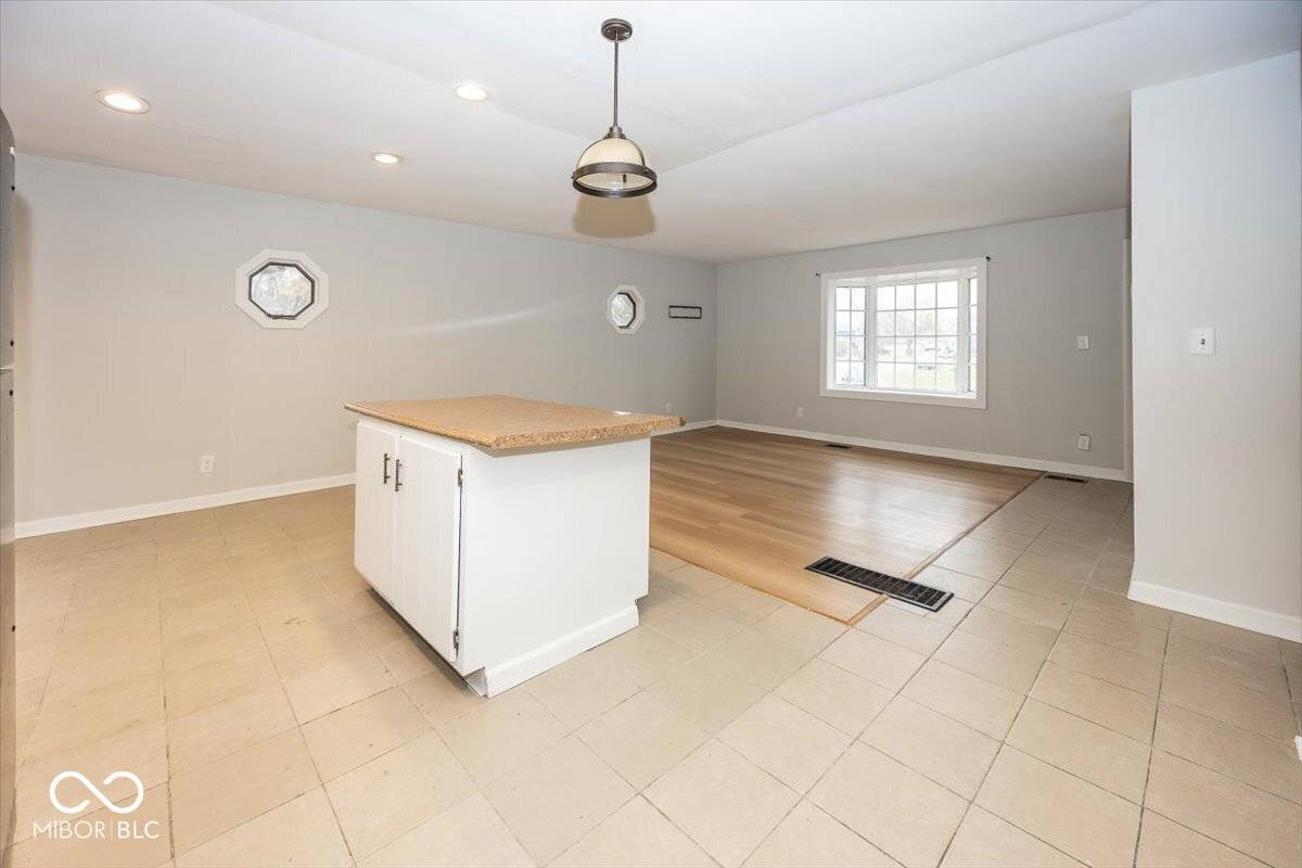 Indianapolis, IN 46219,2419 N Eaton AVE