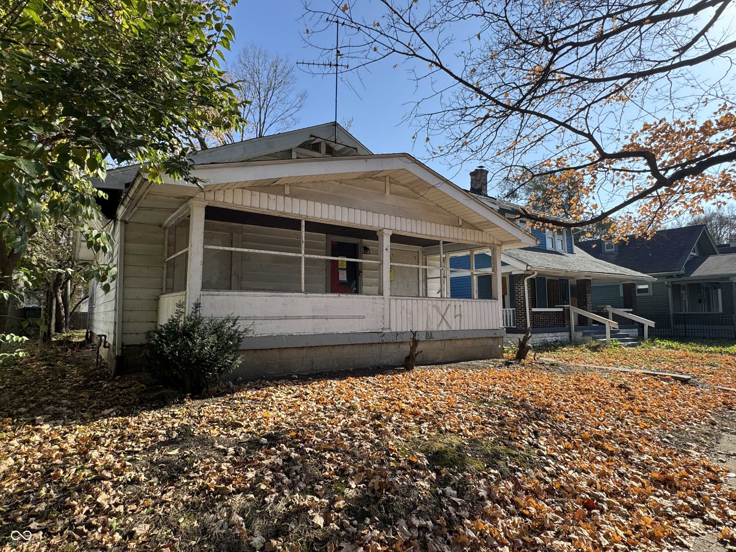 Indianapolis, IN 46201,621 N Grant AVE