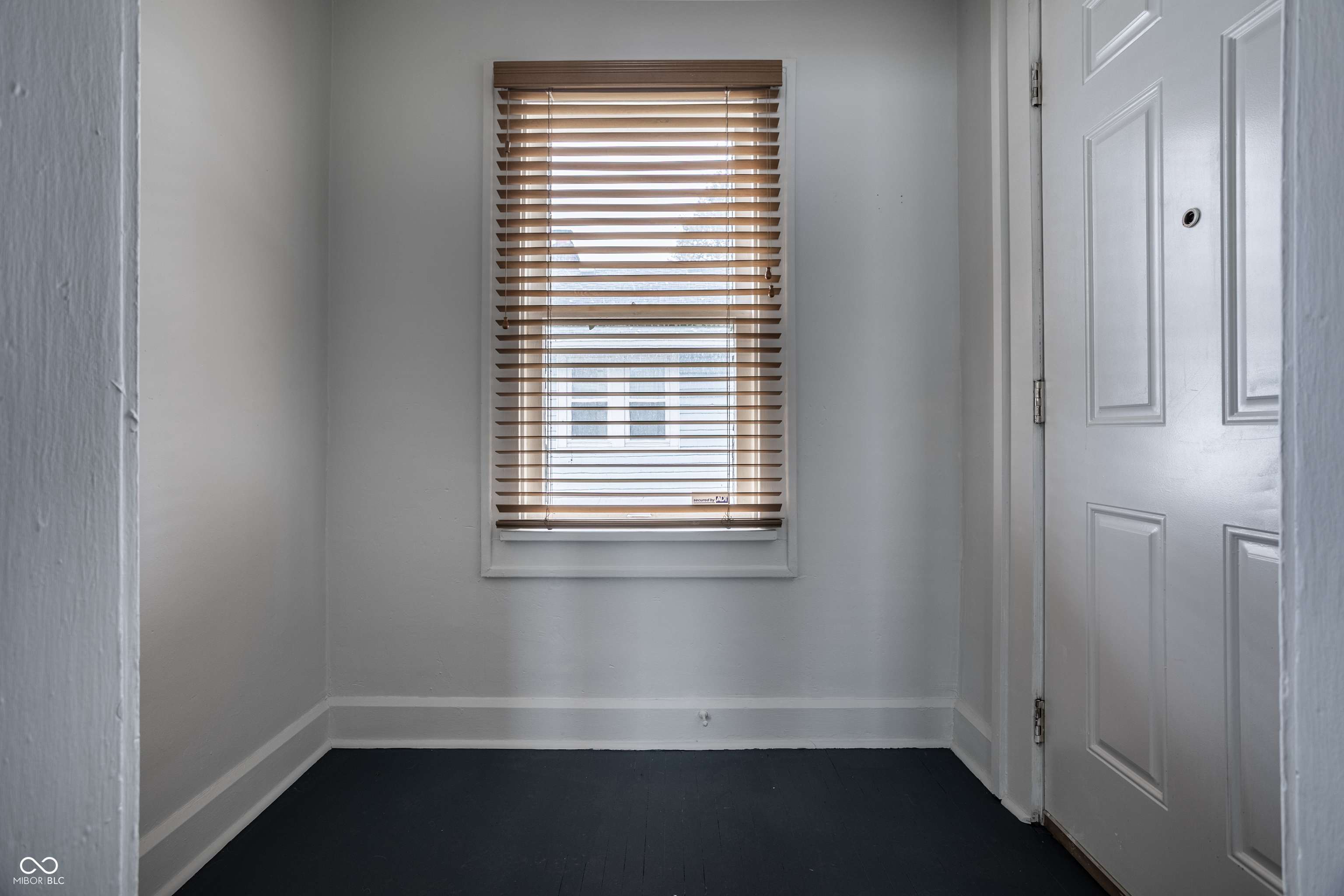 Indianapolis, IN 46205,4452 Winthrop AVE