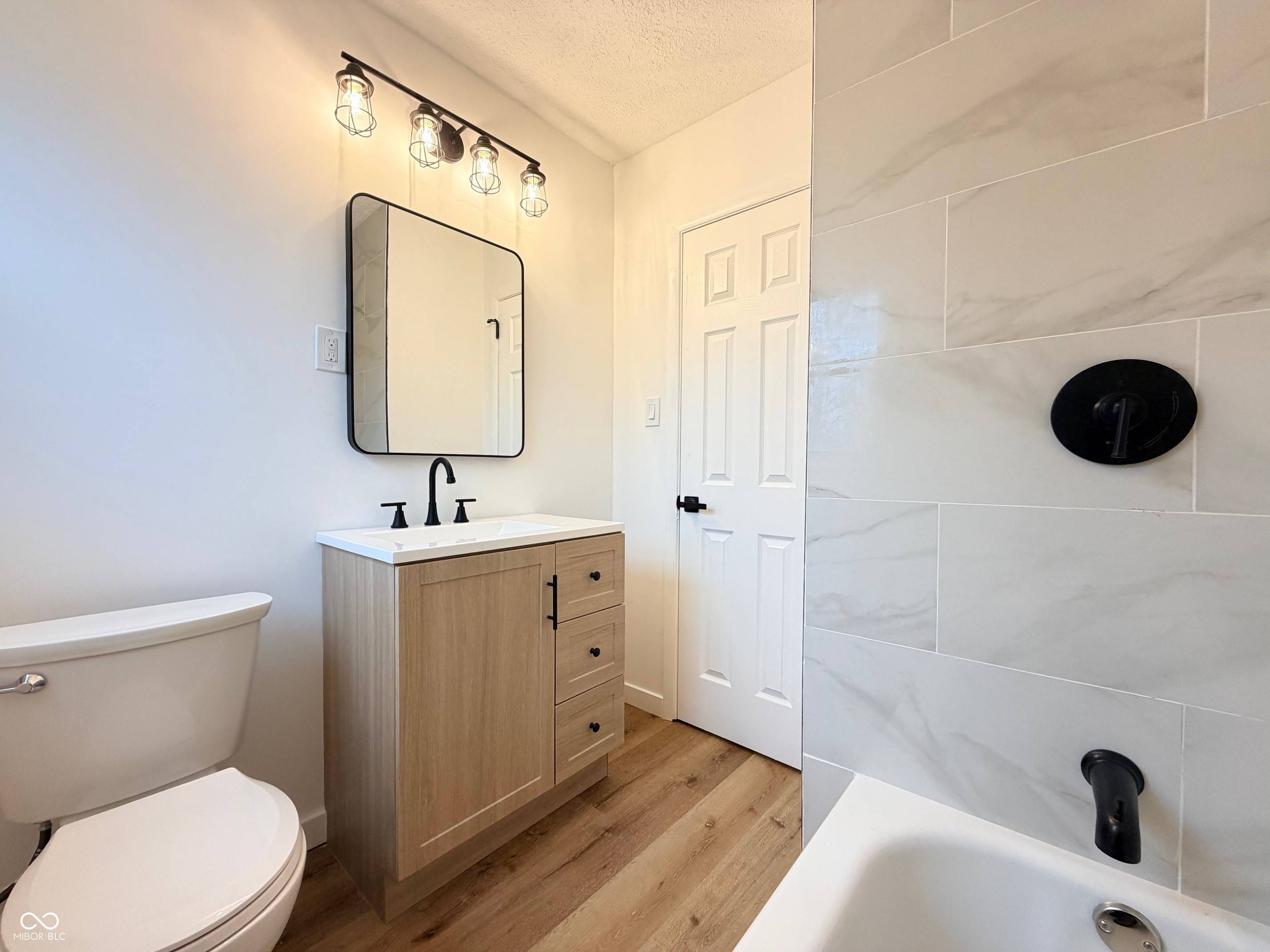 Indianapolis, IN 46218,2753 Sangster AVE