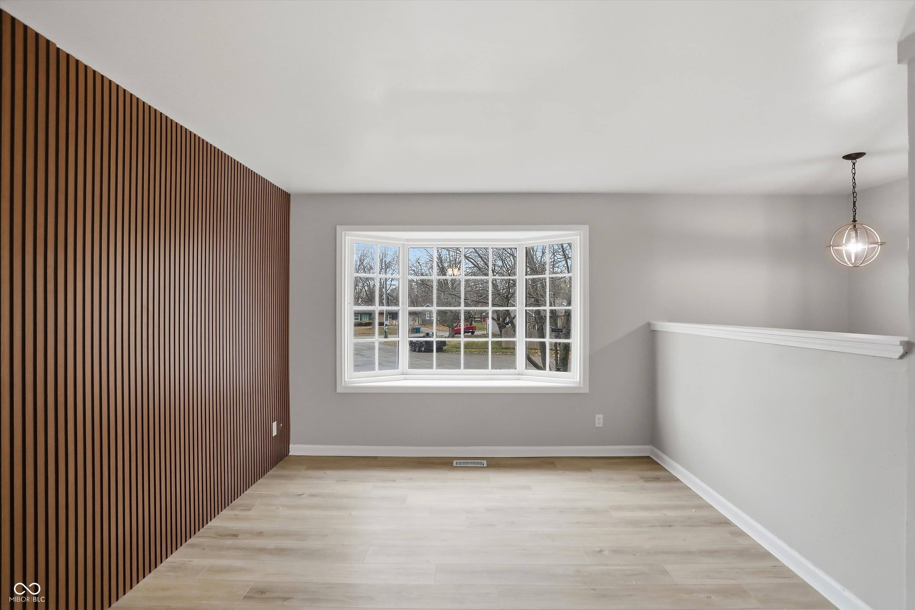 Indianapolis, IN 46226,3909 Richelieu CT