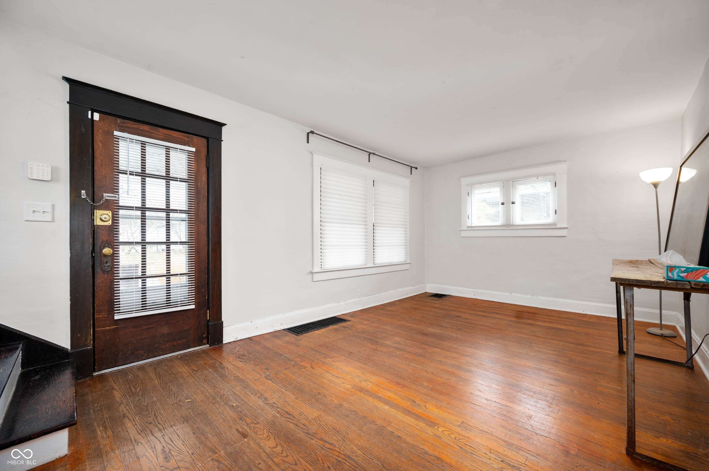 Indianapolis, IN 46219,415 S Grand AVE