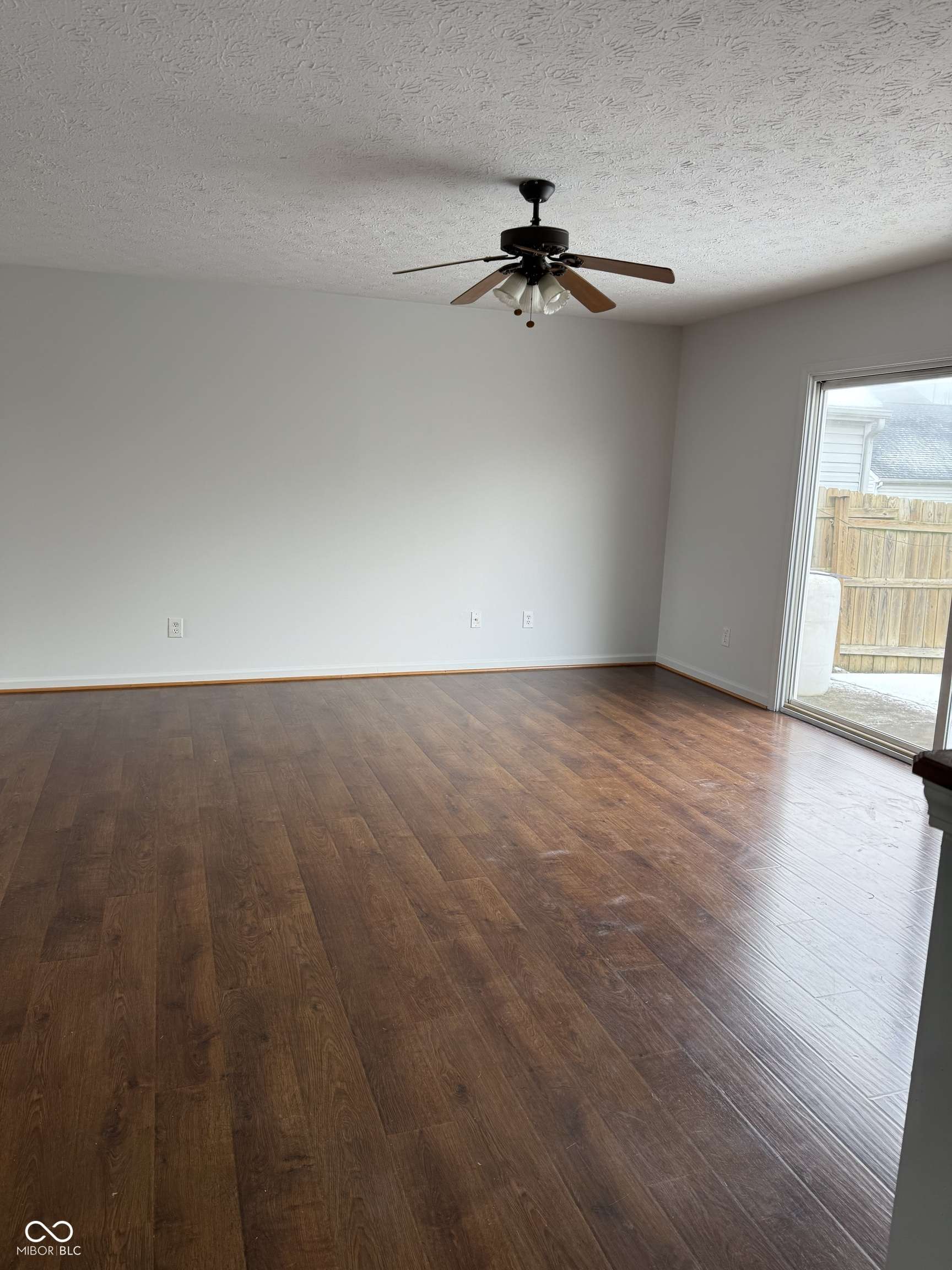 Indianapolis, IN 46227,120 White Lick DR