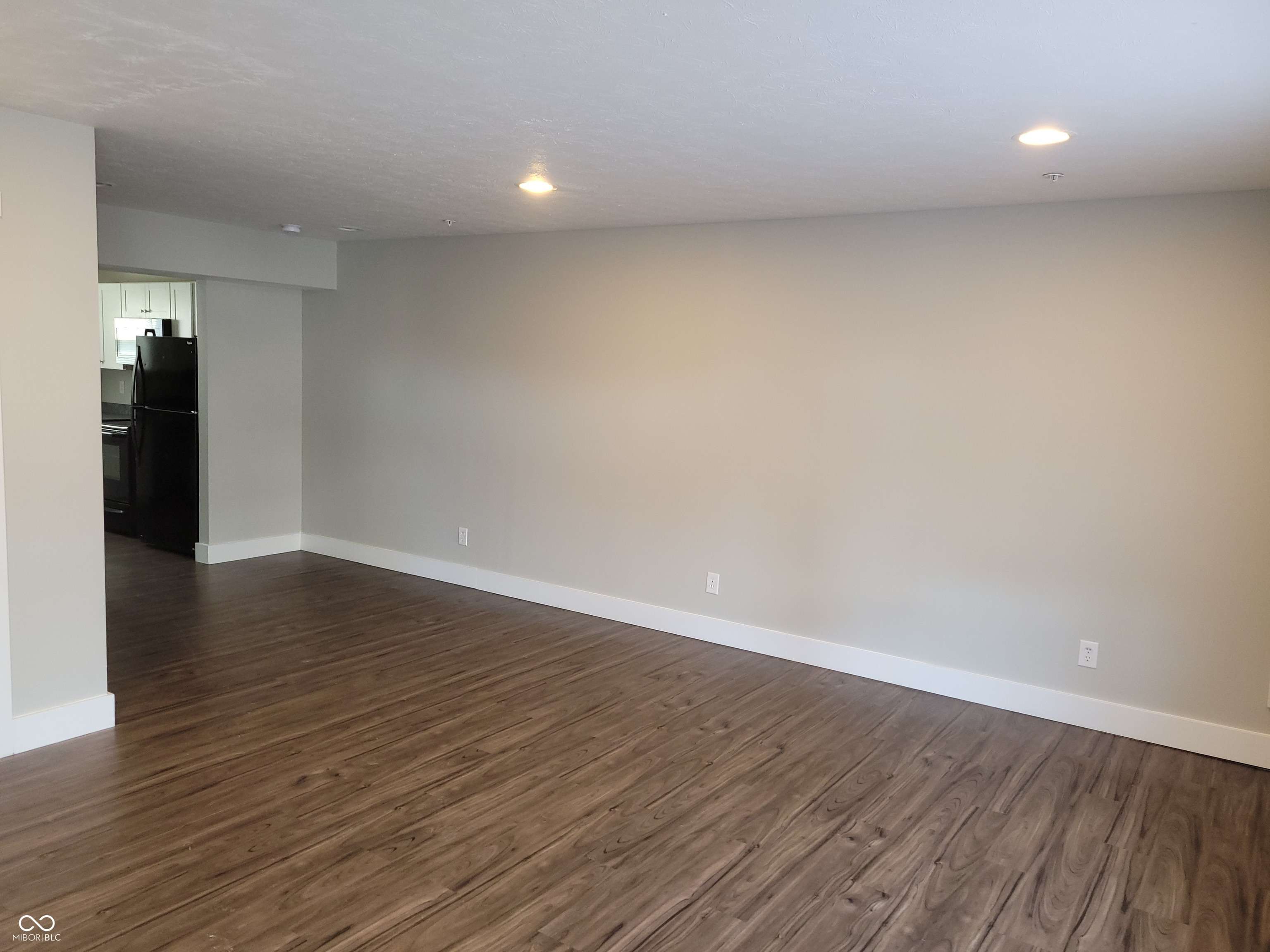 Mooresville, IN 46158,144 E center DR