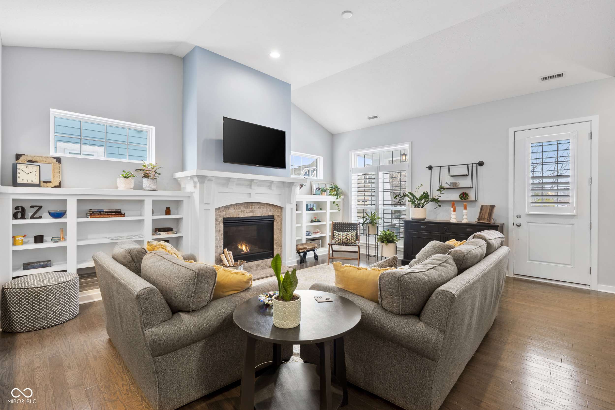 Westfield, IN 46074,1401 Farmhouse DR