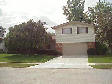 Plainfield, IN 46168,1411 DALLAS DR