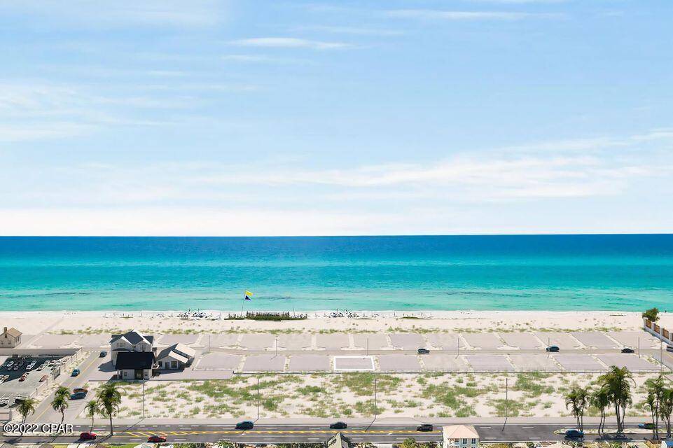 Panama City Beach, FL 32408,5936 Gulf DR