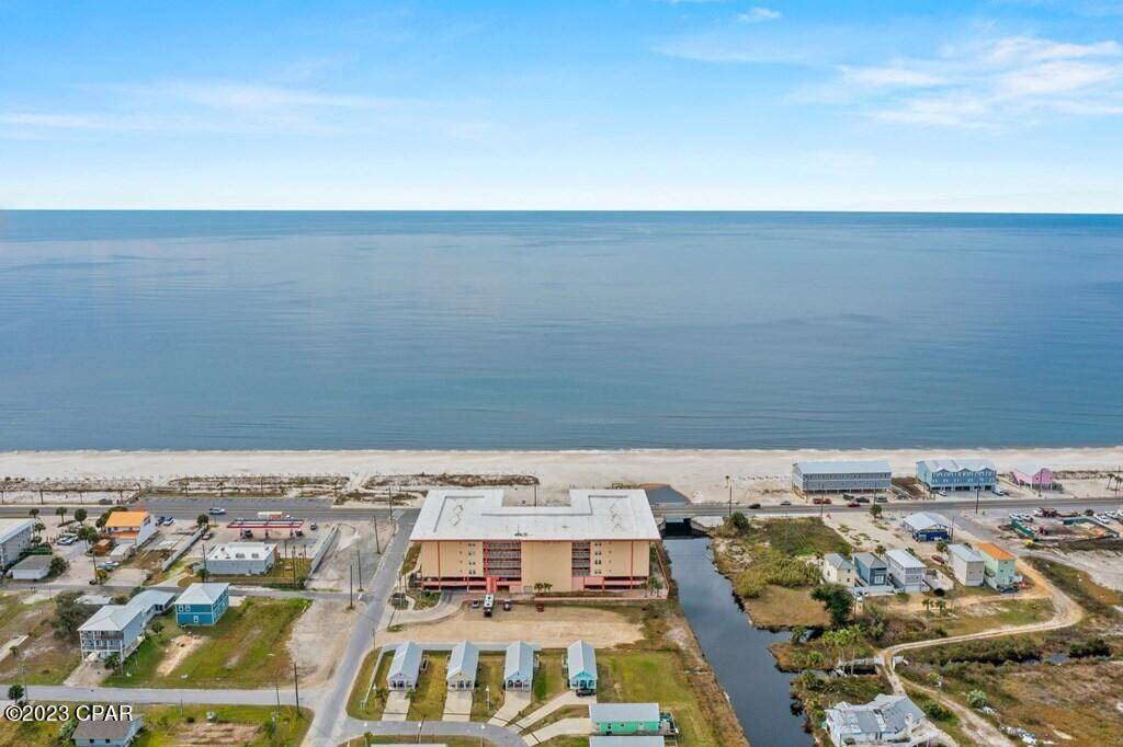 Mexico Beach, FL 32456,800 Hiwy 98 #411