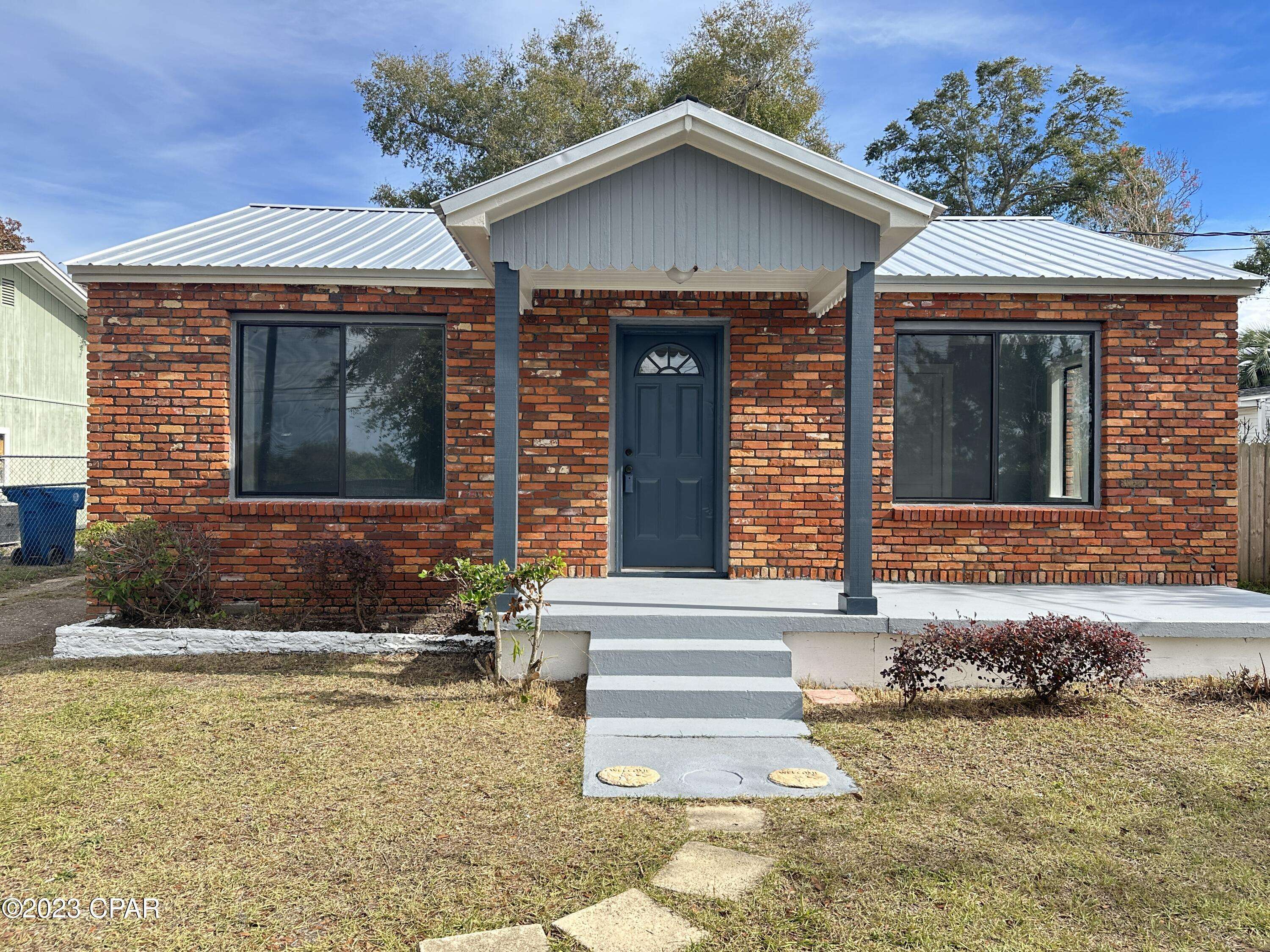 Panama City, FL 32401,914 Mulberry AVE
