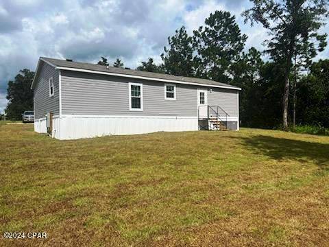 Marianna, FL 32446,2729 Carriage DR