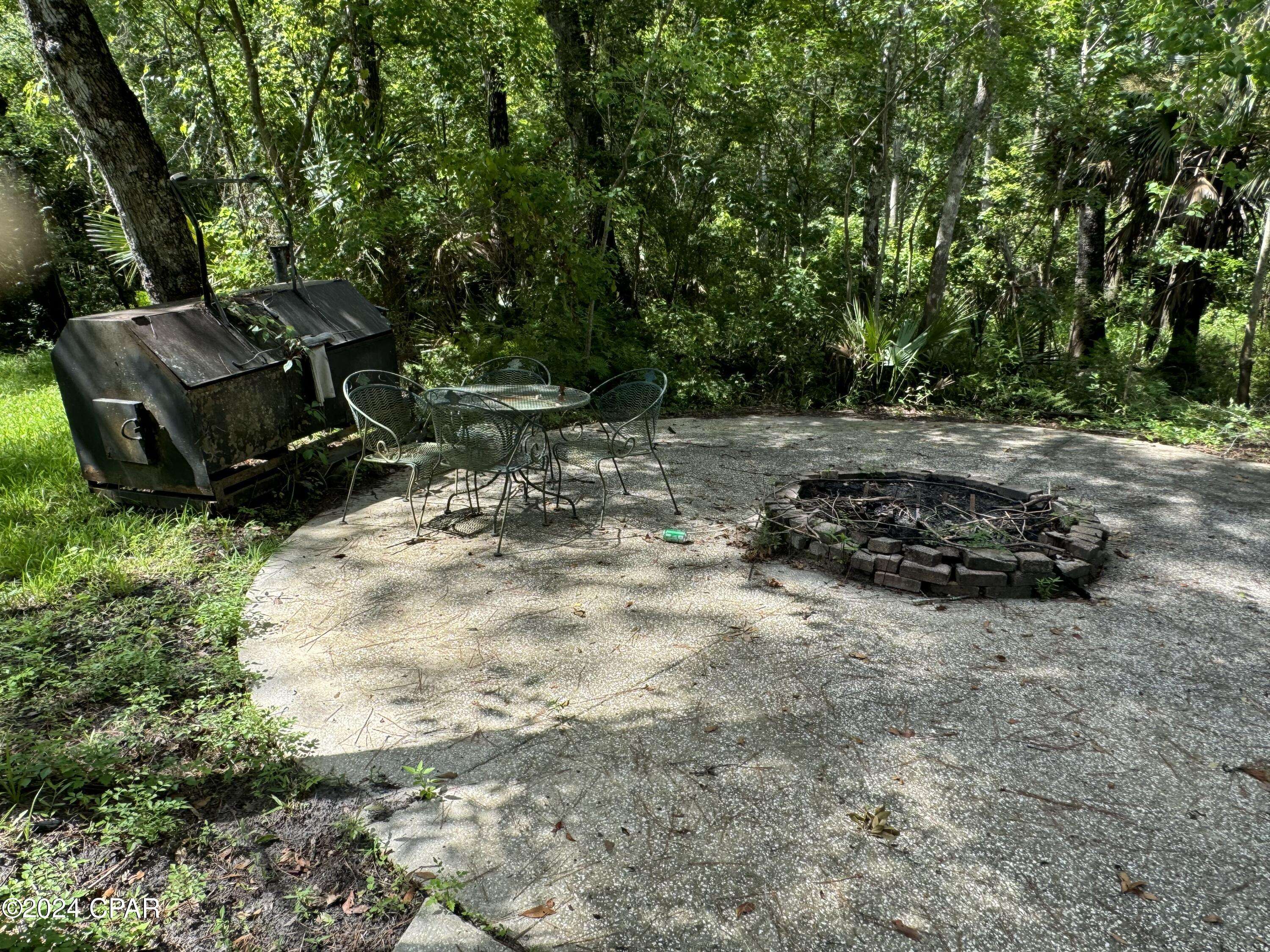 Wewahitchka, FL 32465,199 N Duck AVE