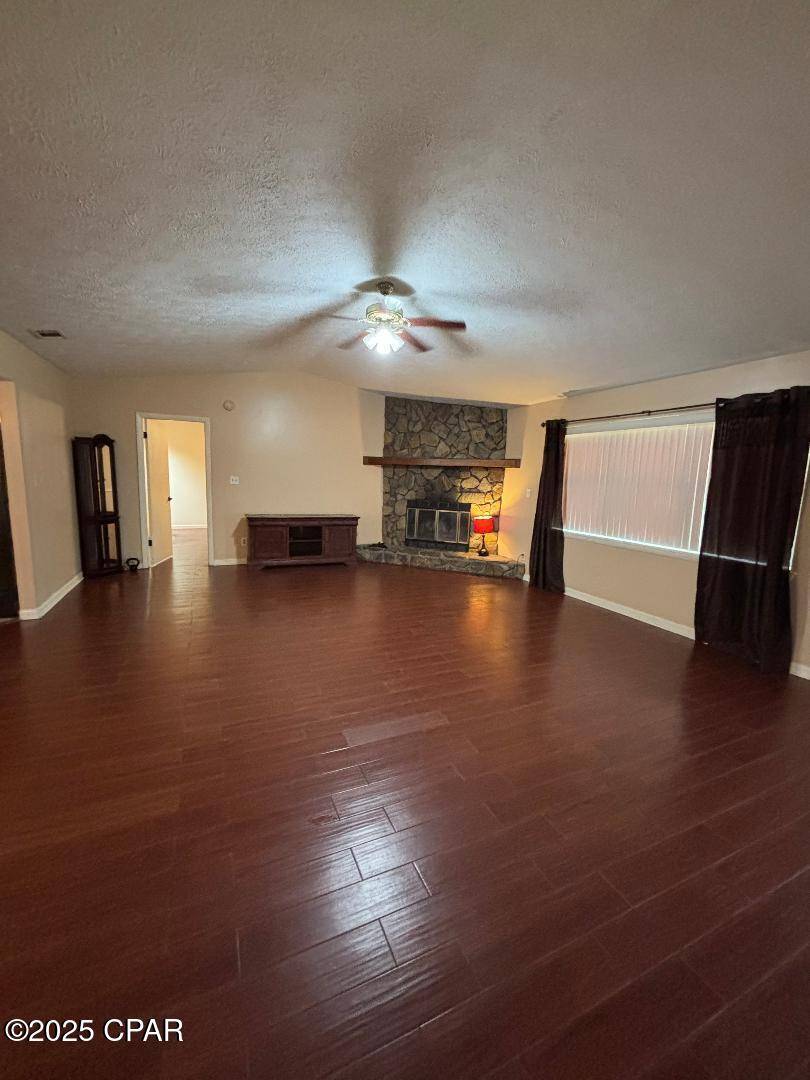 Panama City, FL 32408,126 Pelican WAY