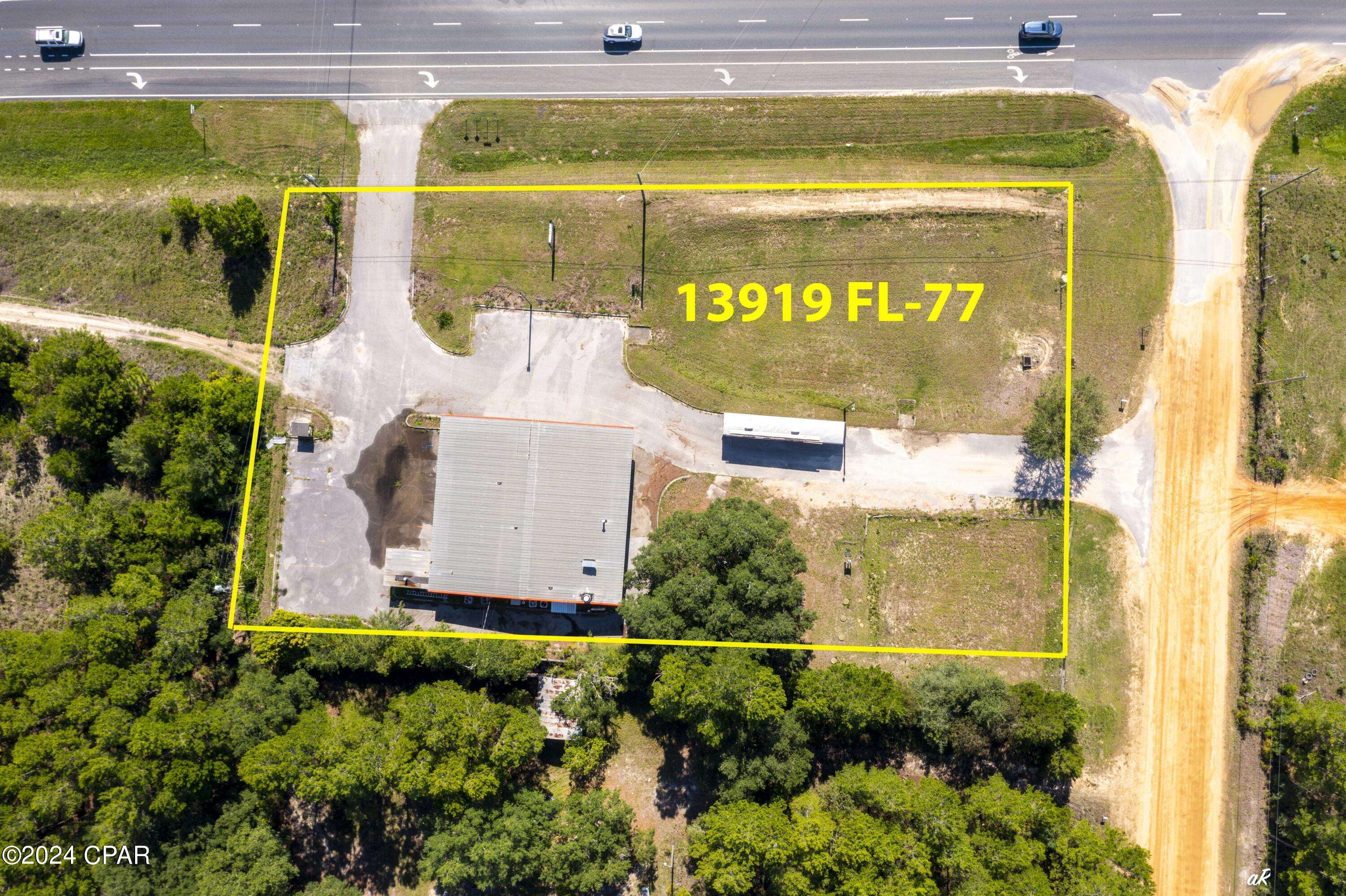 Southport, FL 32409,13919 Hwy 77