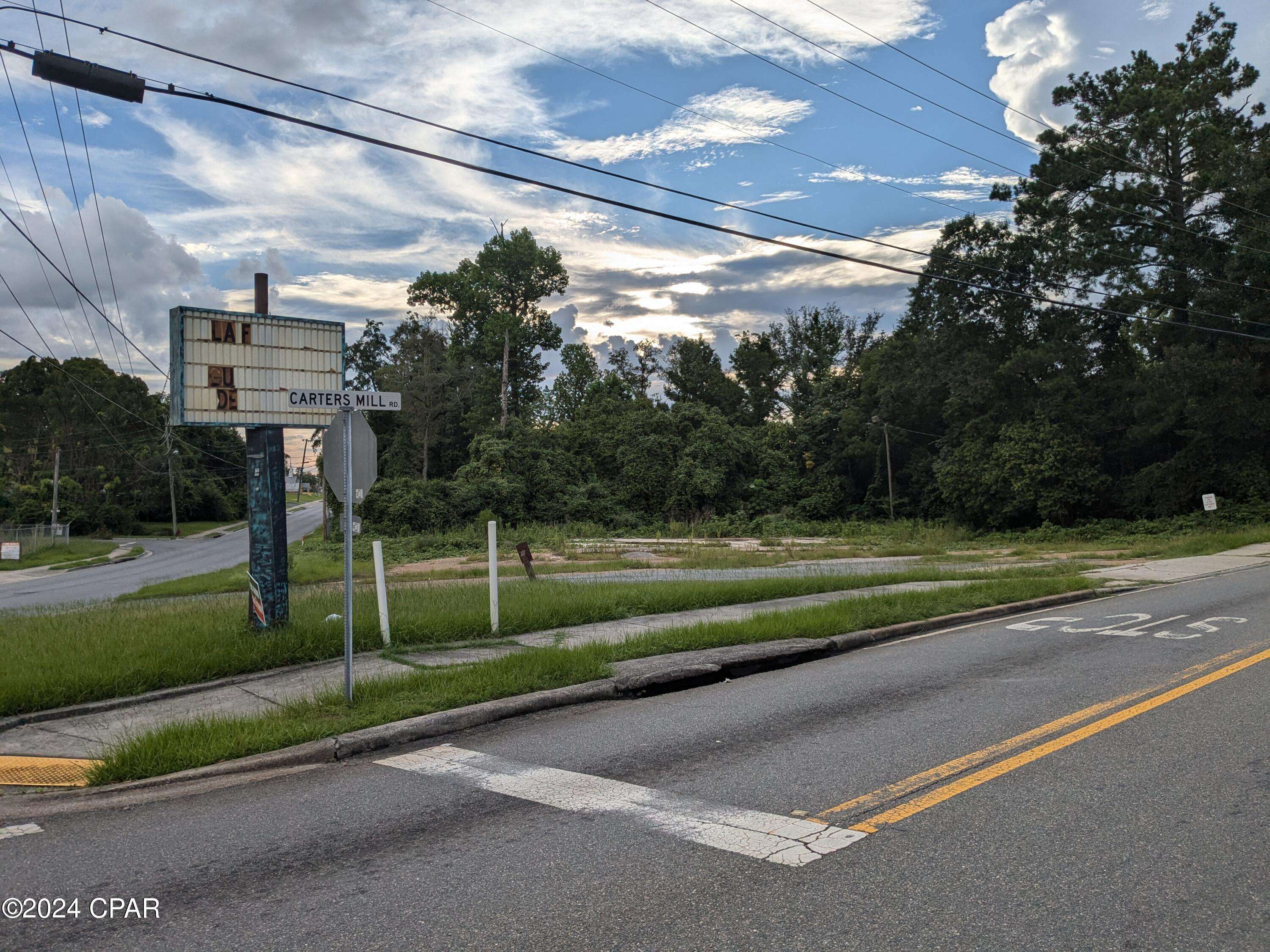 Marianna, FL 32446,3003 Carters Mill RD