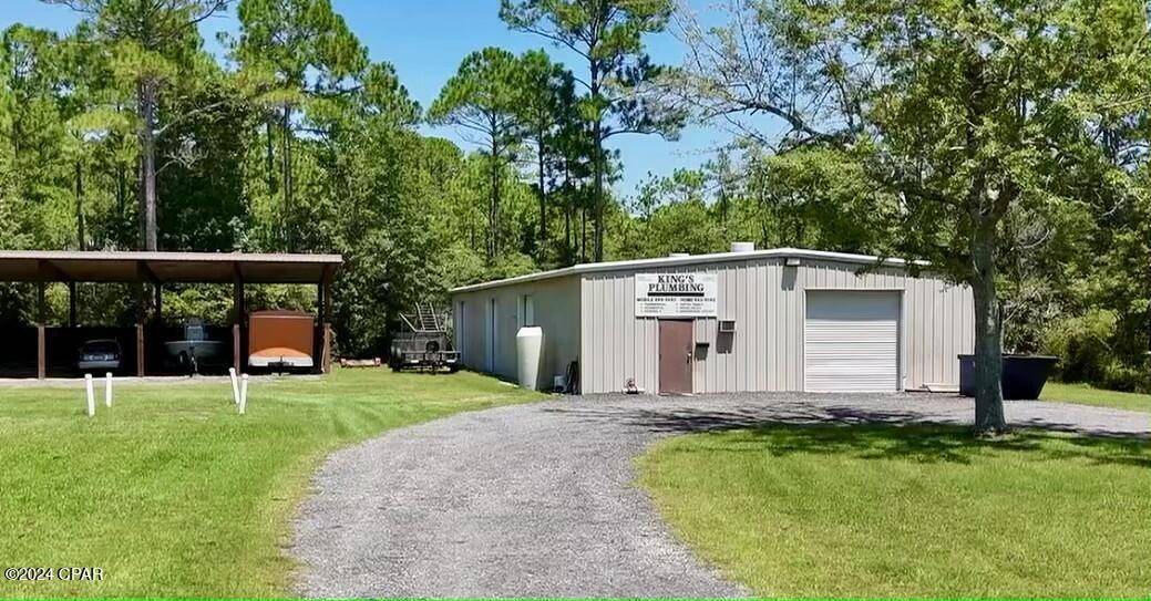 Apalachicola, FL 32320,1701 Bluff RD