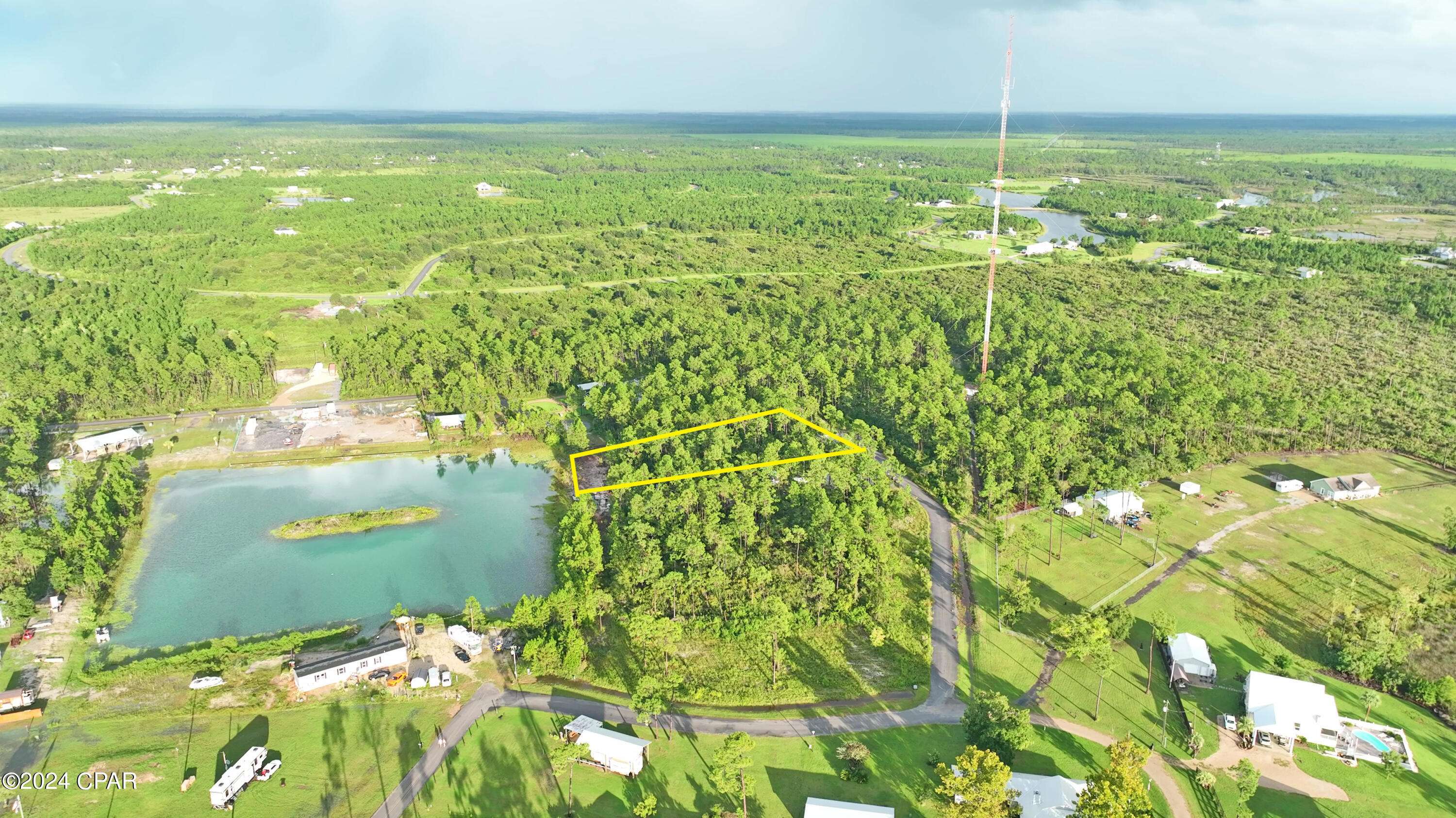 Wewahitchka, FL 32465,180 Alexis WAY