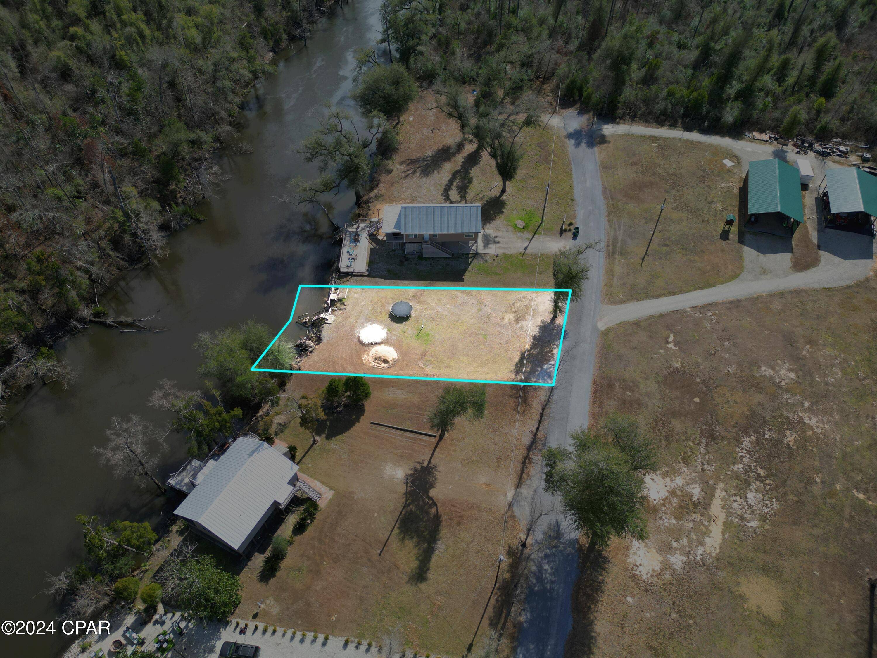 Altha, FL 32421,20671 NW Lamb Eddy RD