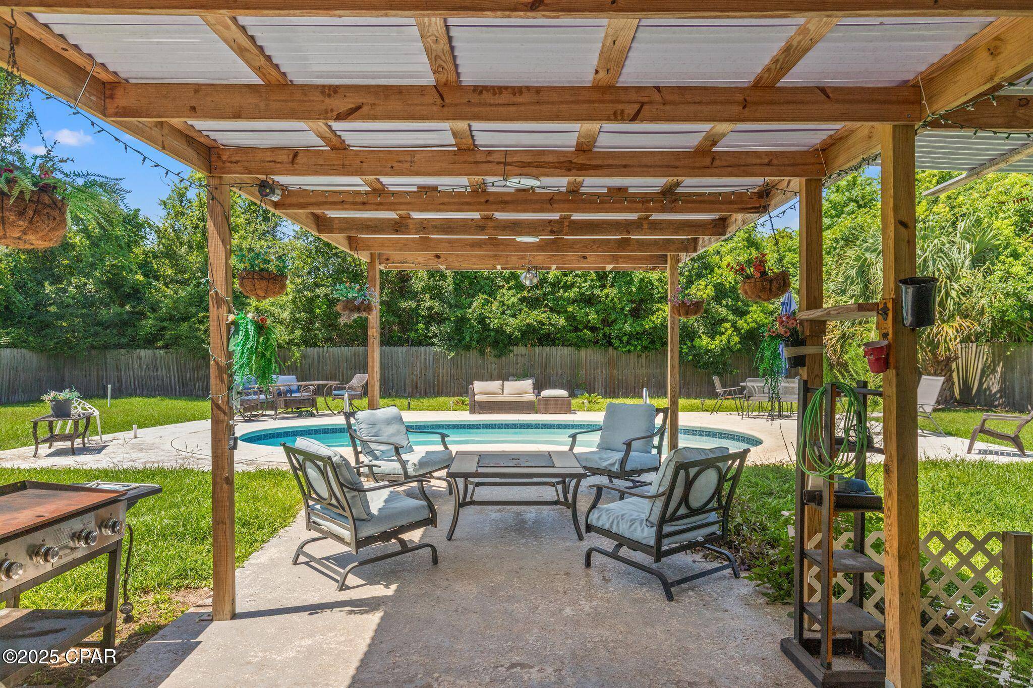 Panama City, FL 32405,2915 E 17th ST