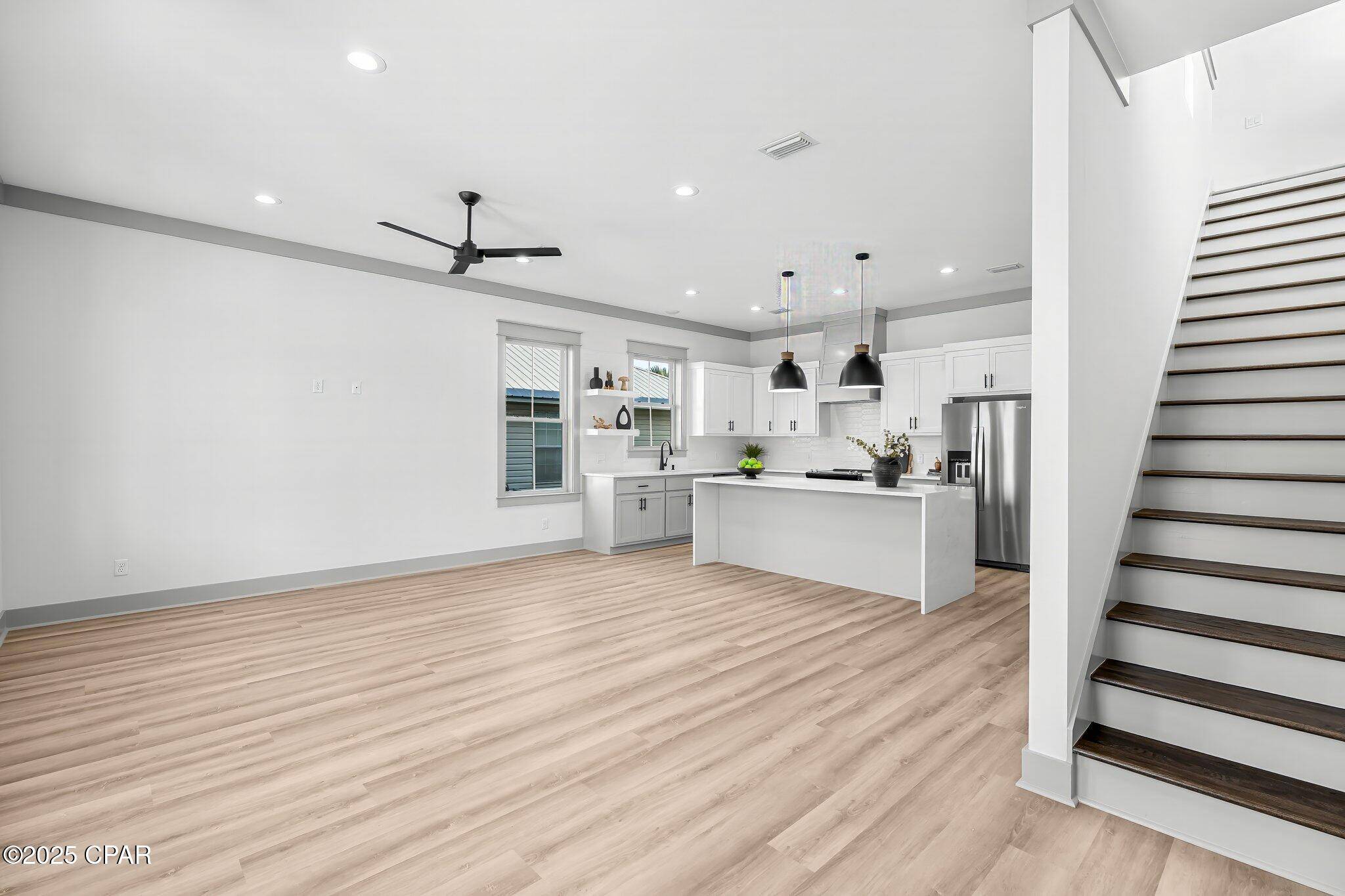 Panama City Beach, FL 32413,624 Dolphin DR