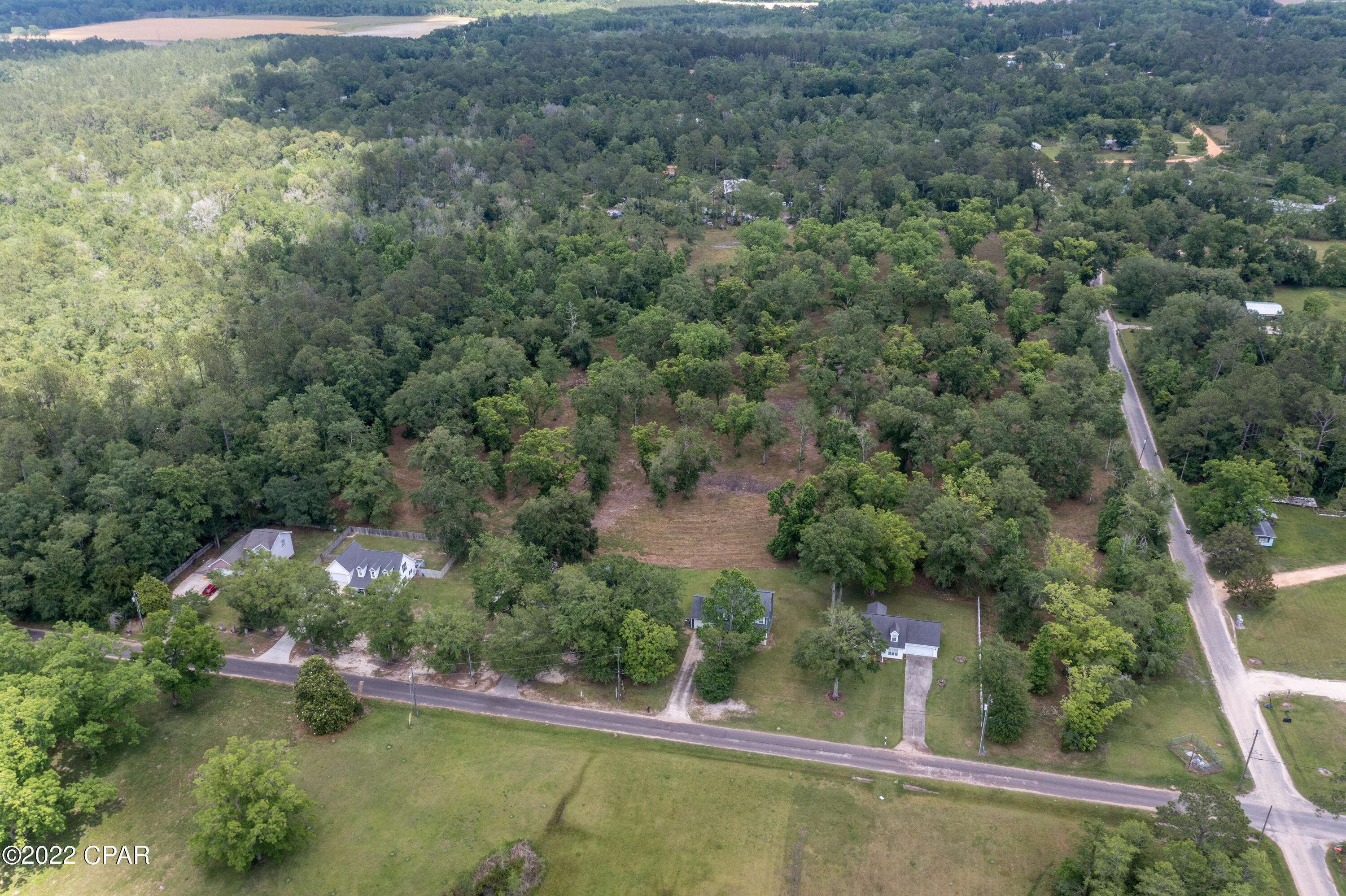 Chipley, FL 32428,000 Plum AVE