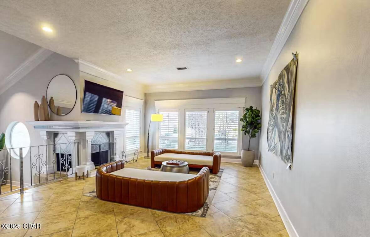 Panama City, FL 32408,365 Wahoo RD