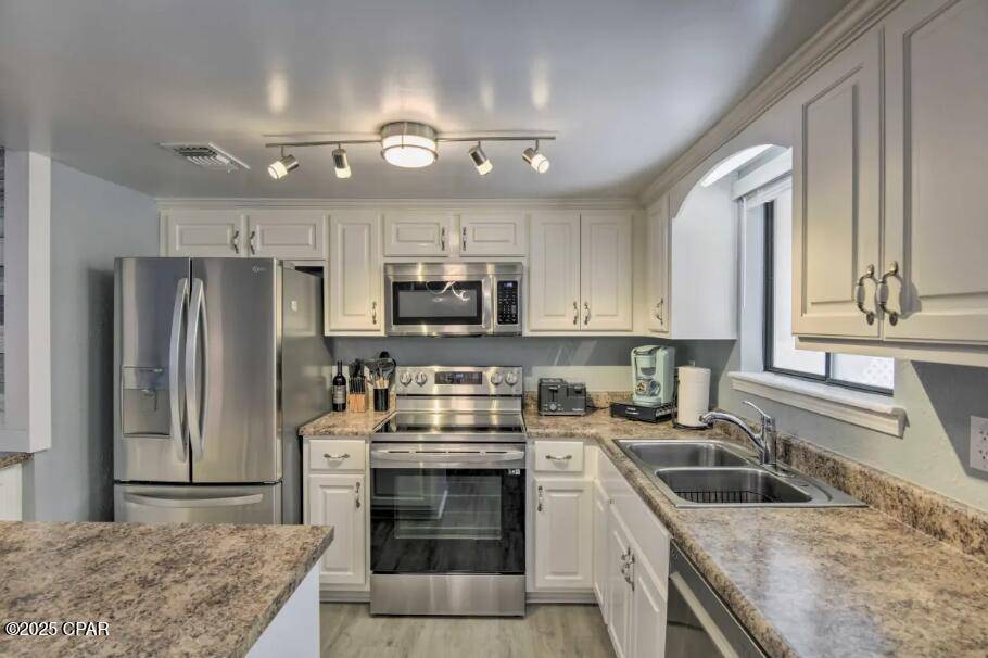 Panama City Beach, FL 32407,129 Robin LN
