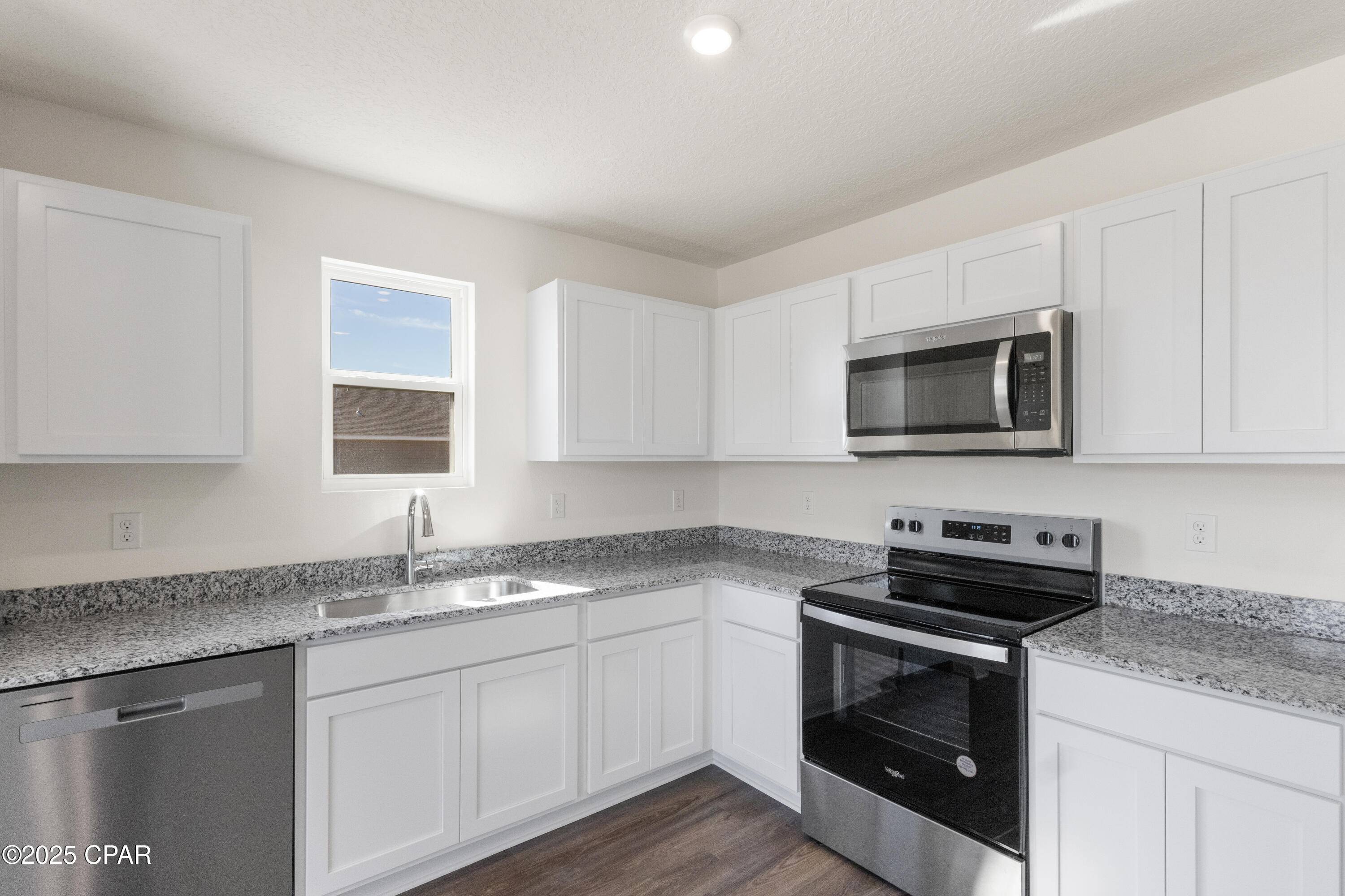 Chipley, FL 32428,3325 Norton CT