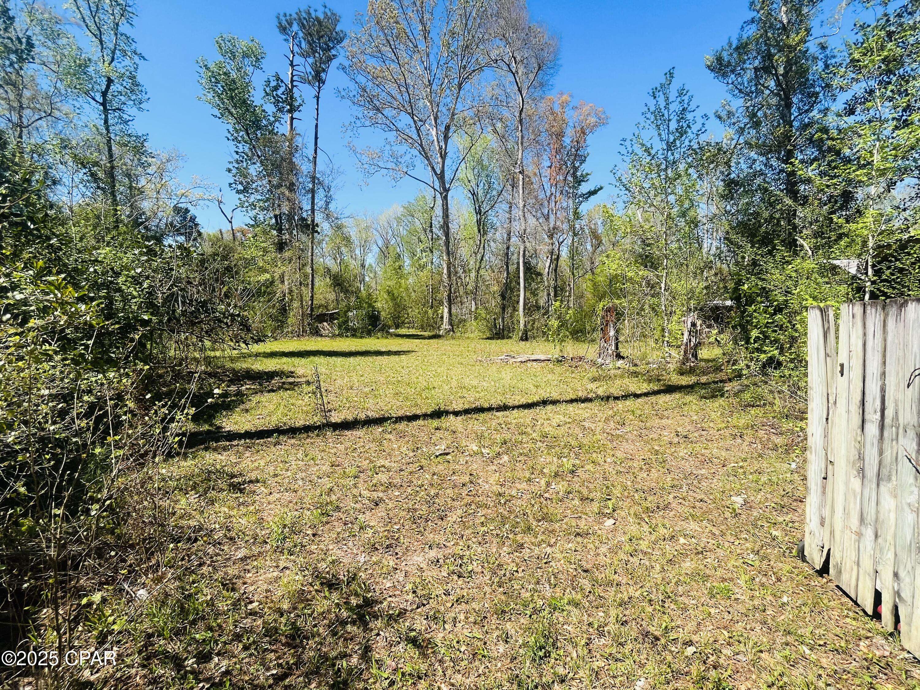 Bristol, FL 32321,8106 NW River RD